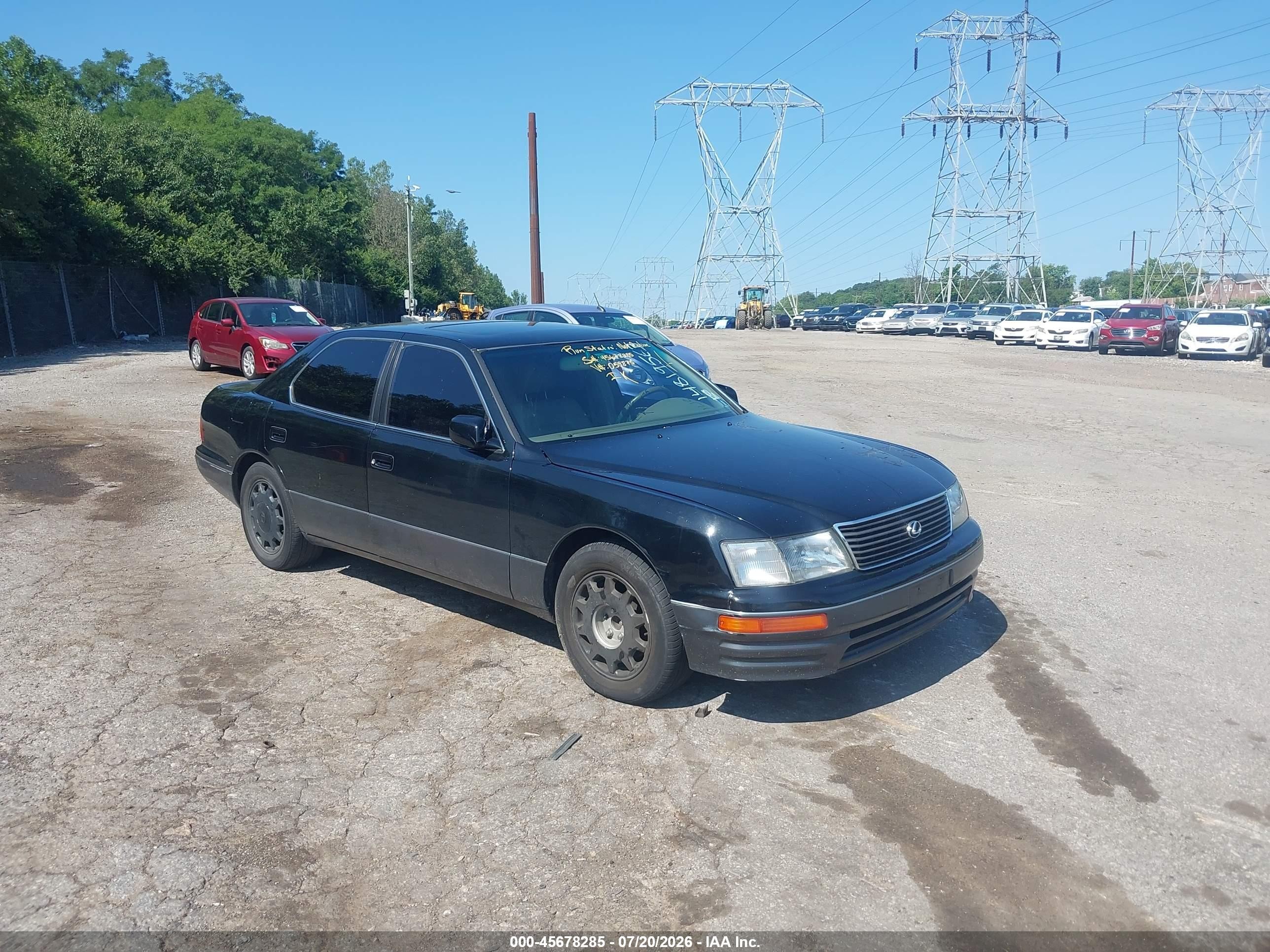 1996 Lexus LS 400, VIN JT8BH22F2T0059875 — Normal wear