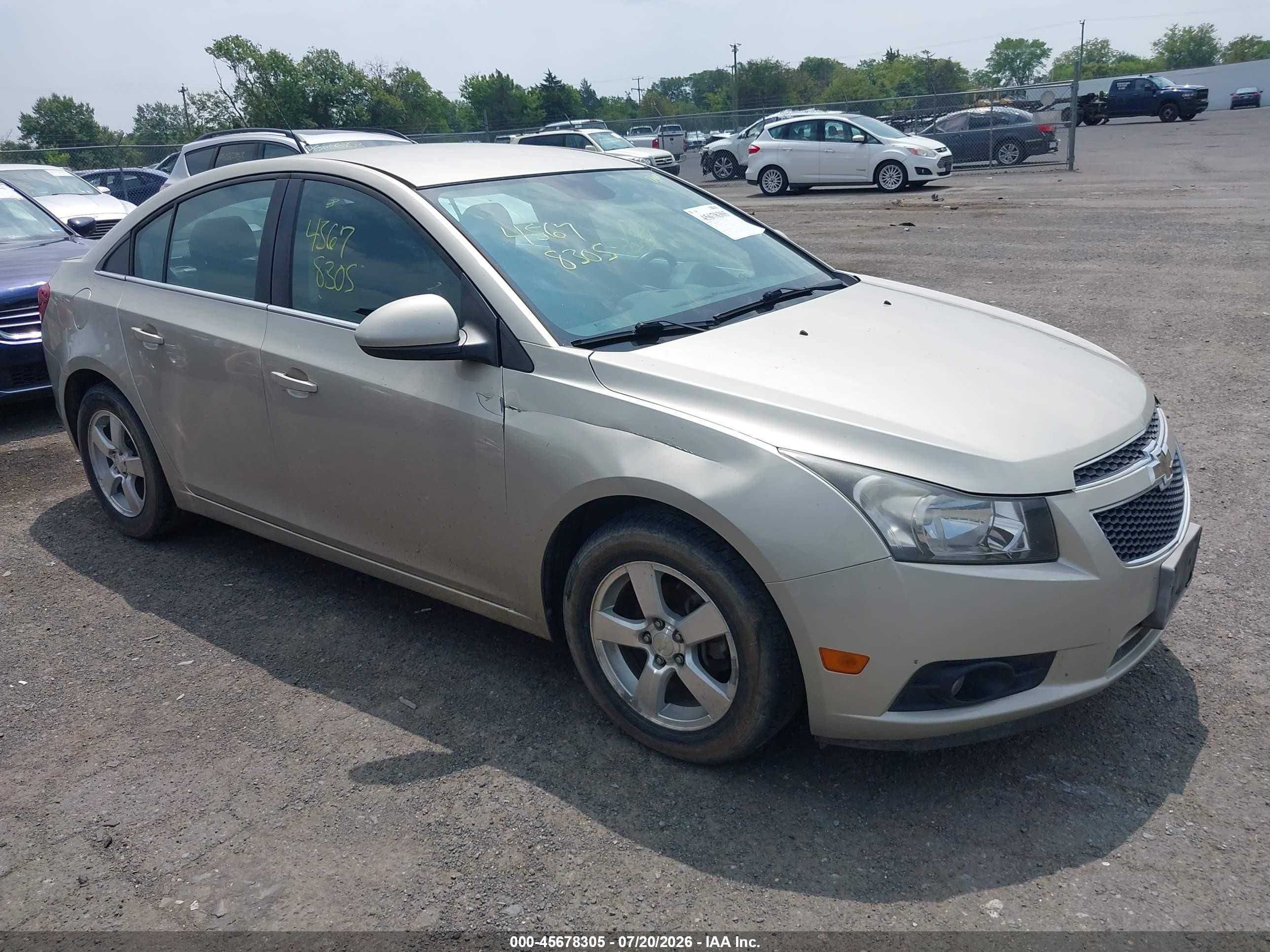 2014 Chevrolet Cruze 1LT, VIN 1G1PC5SB3E7312533 — Normal wear