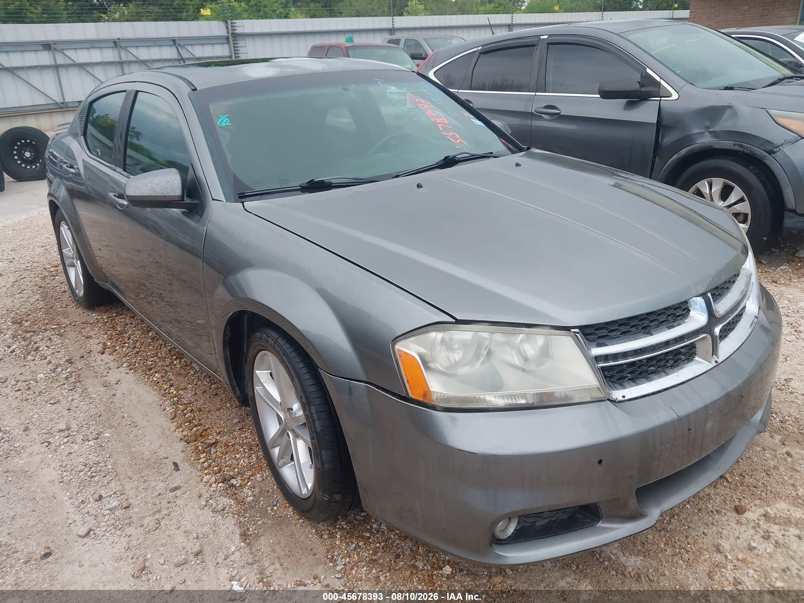 2013 Dodge Avenger SXT, VIN 1C3CDZCB2DN556701 — Normal wear