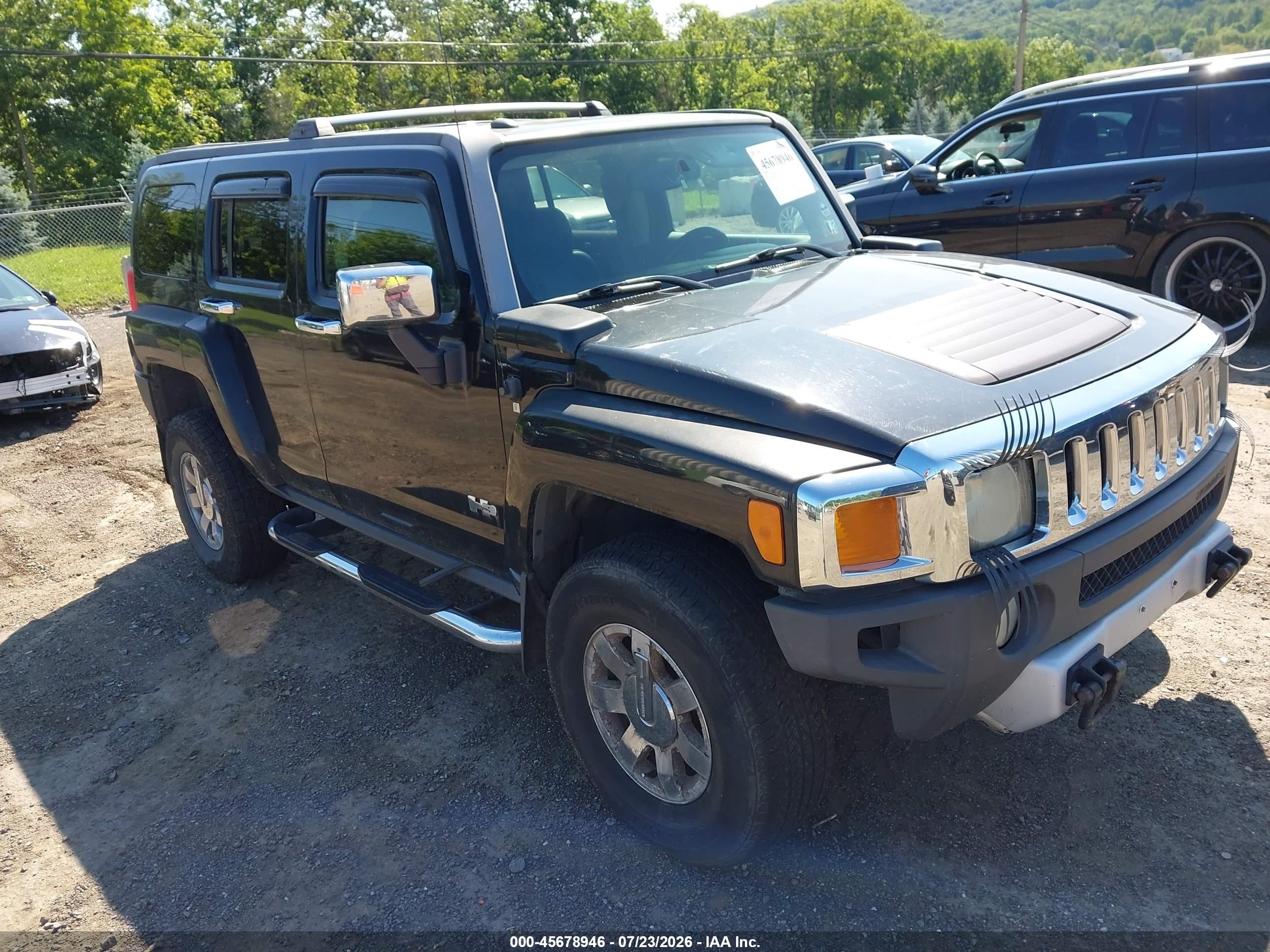 2008 Hummer H3 Luxury, VIN 5GTEN13E888141571 — Normal wear