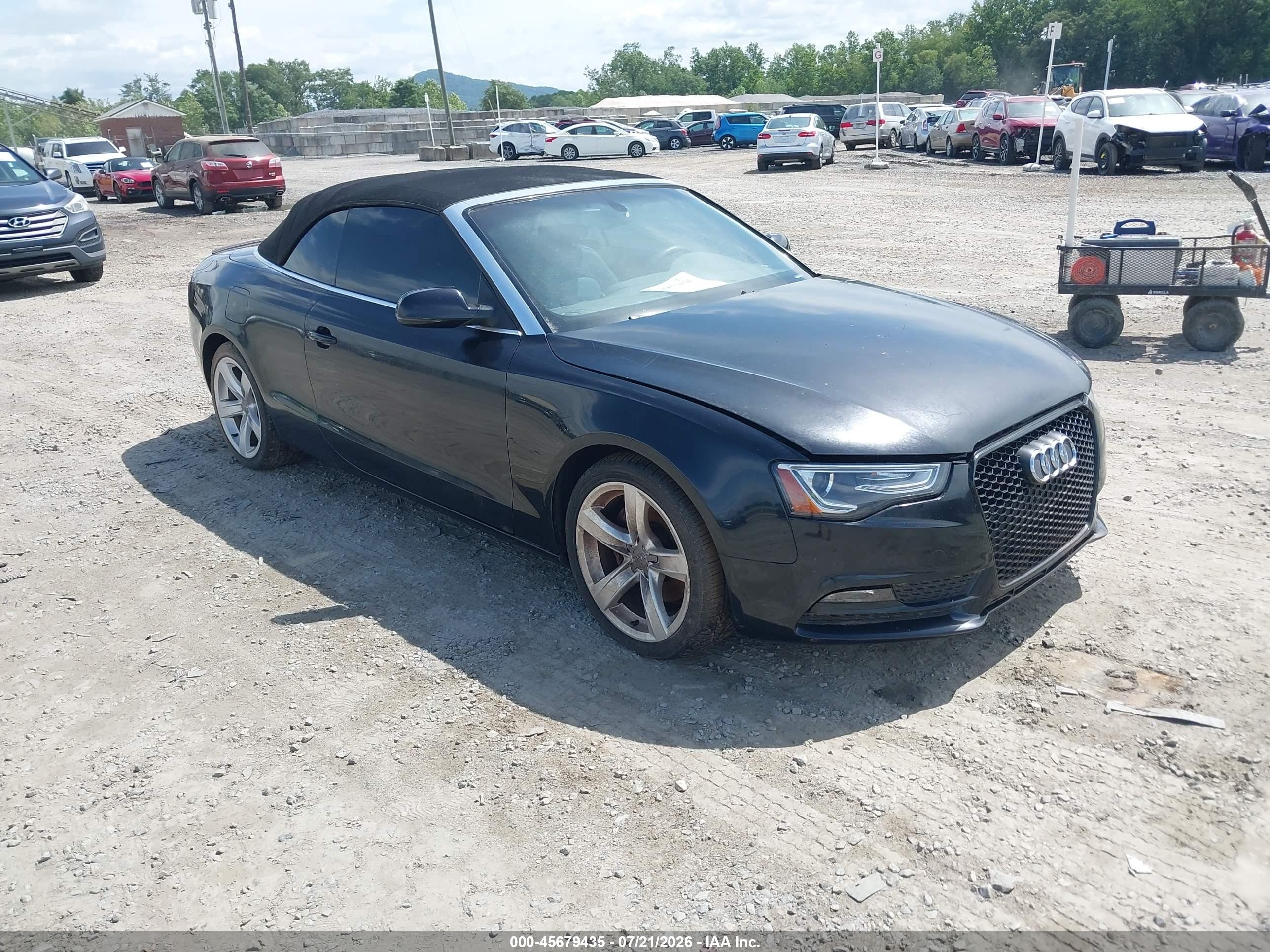 2014 Audi A5 Premium Plus, VIN WAULFAFH2EN013936 — Normal wear