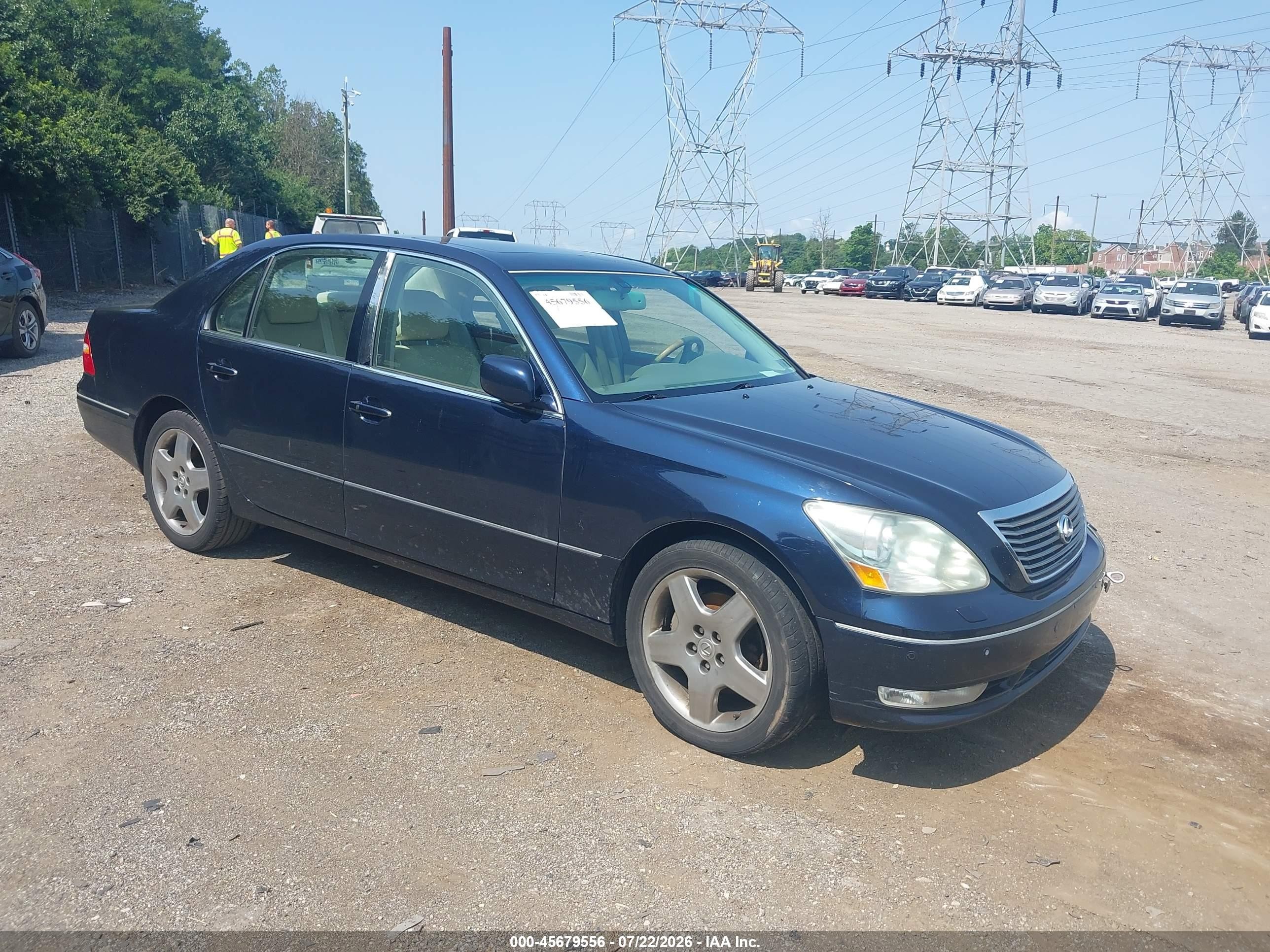 2005 Lexus LS 430, VIN JTHBN36F855018424 — Front end