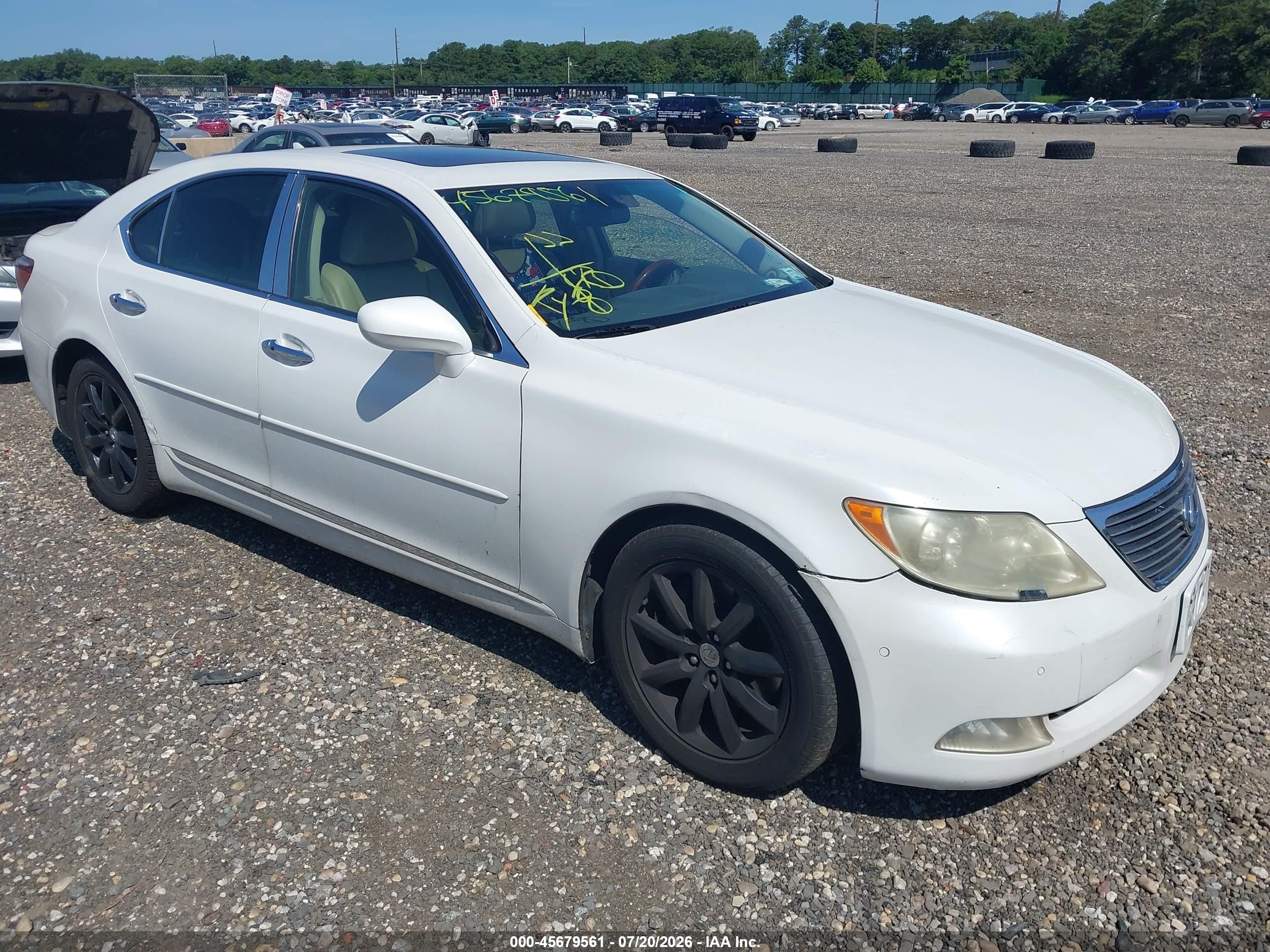 2007 Lexus LS 460, VIN JTHBL46F775048691 — Normal wear