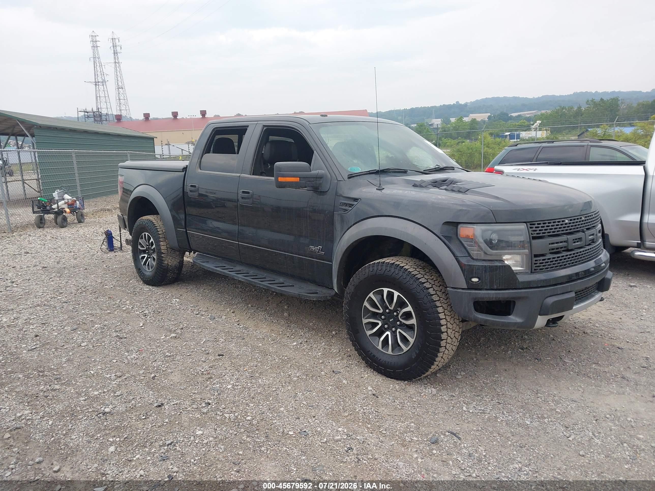 2013 Ford F-150 SVT Raptor, VIN 1FTFW1R61DFD88817 — Engine fire