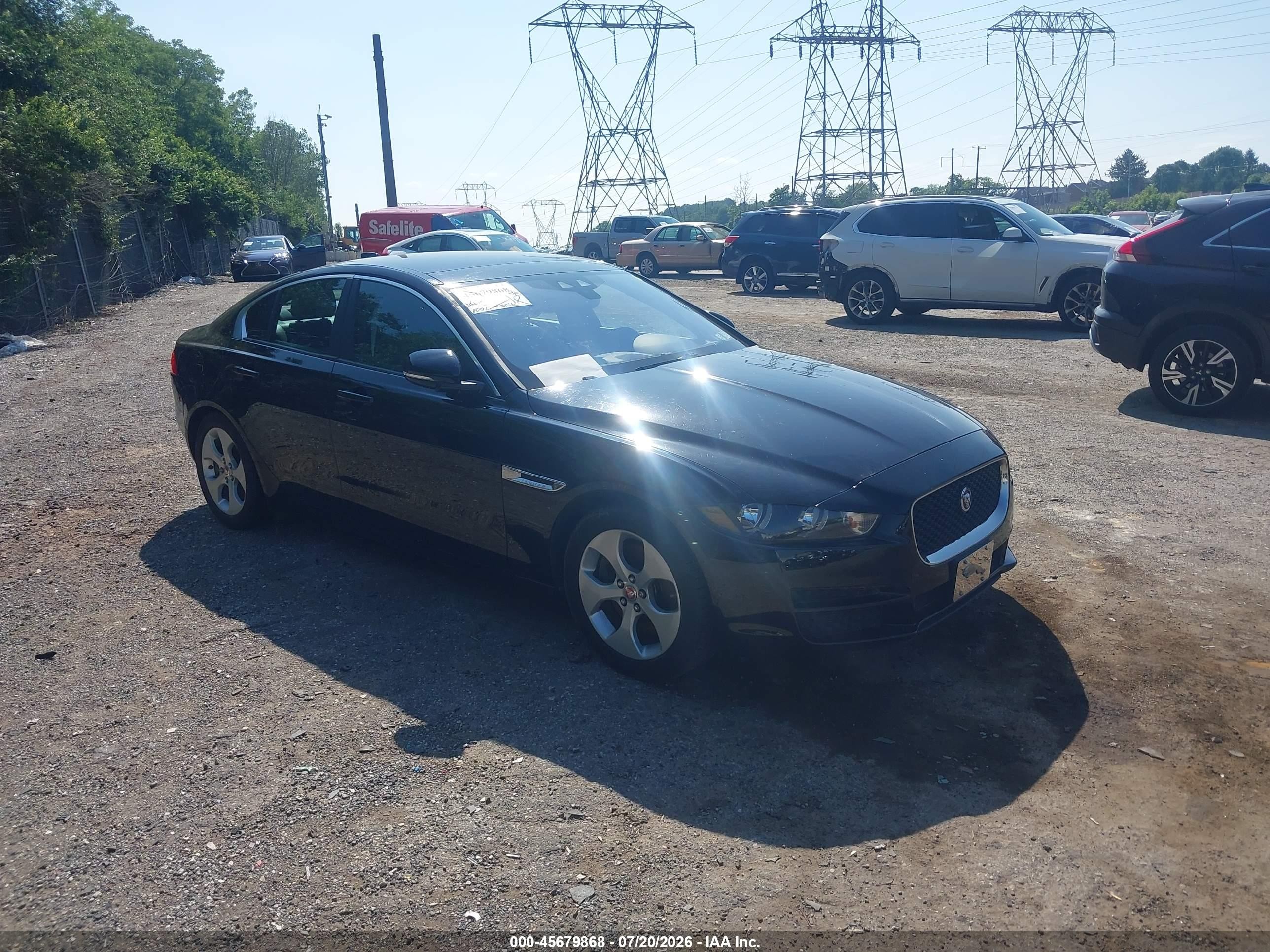 2017 Jaguar XE 25t, VIN SAJAR4BG2HA965364 — Normal wear