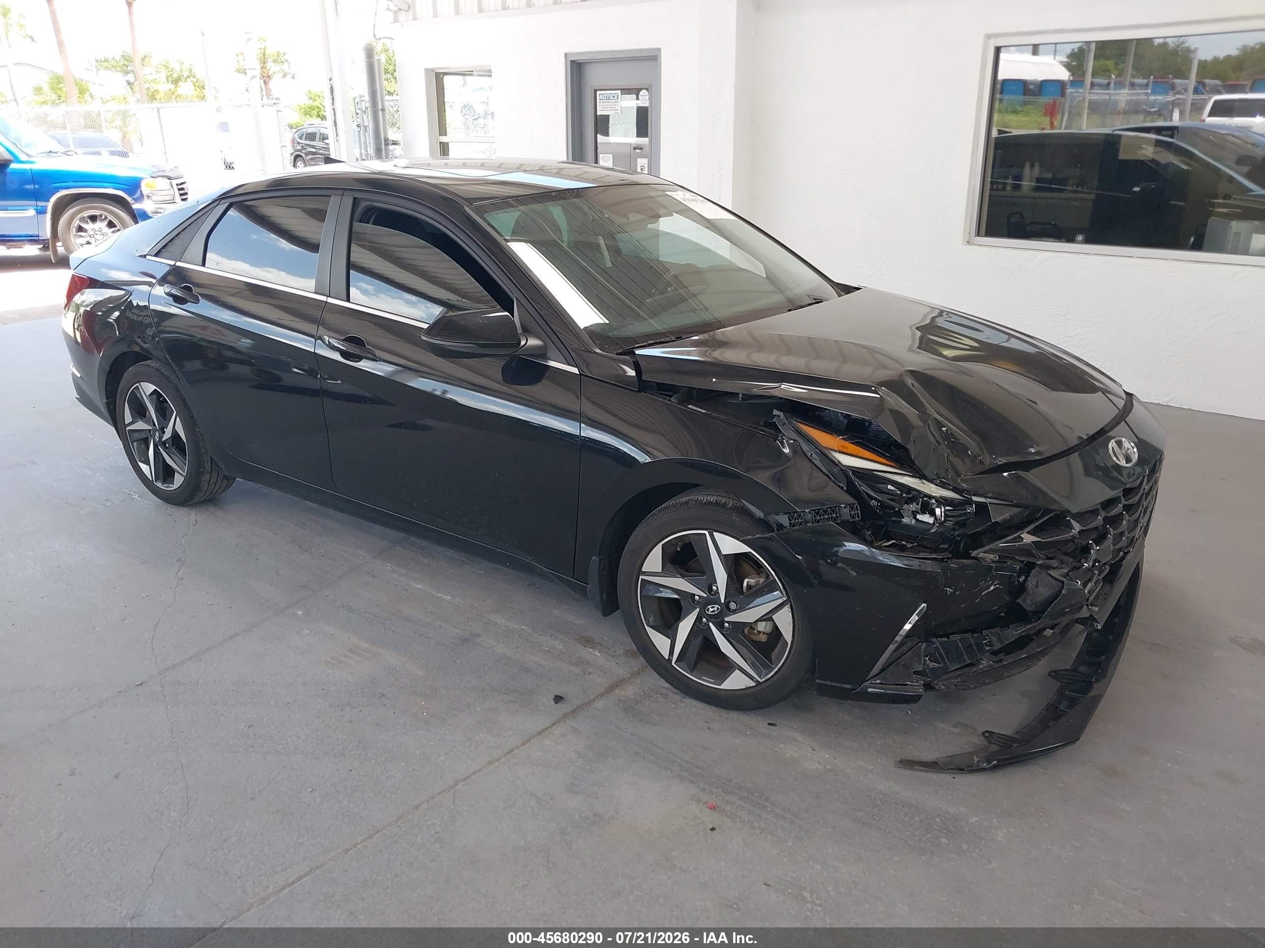 2023 Hyundai Elantra Limited, VIN KMHLP4AG2PU532179 — Front end