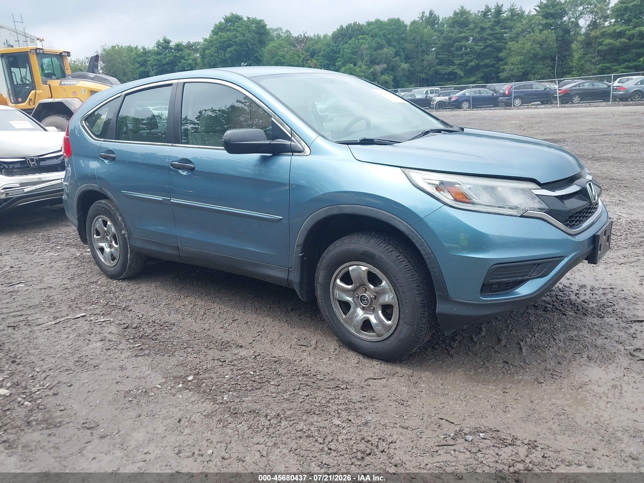 2015 Honda CR-V LX, VIN 5J6RM4H3XFL088090 — Rear end