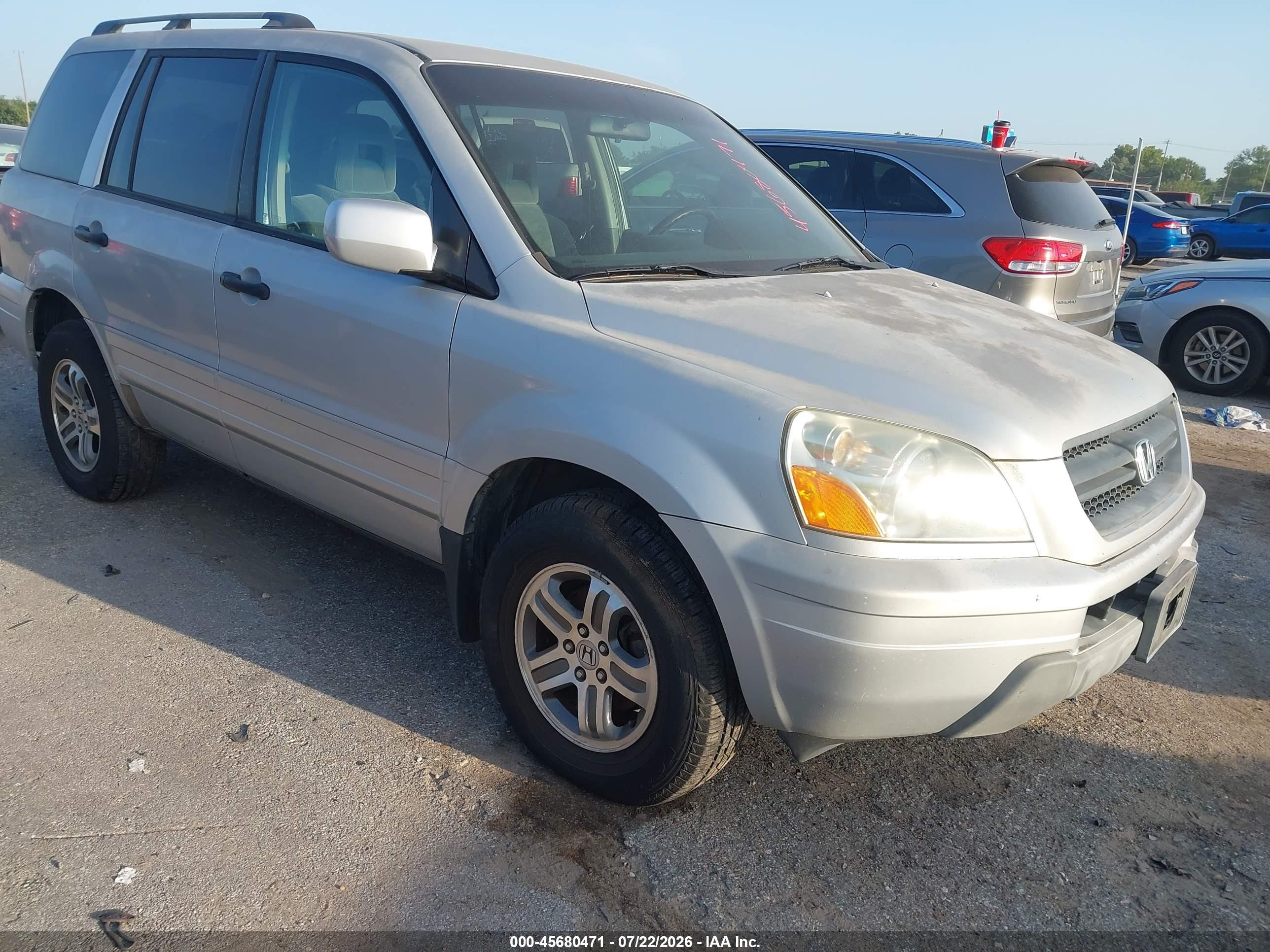 2003 Honda Pilot EX, VIN 2HKYF18473H529581 — Normal wear
