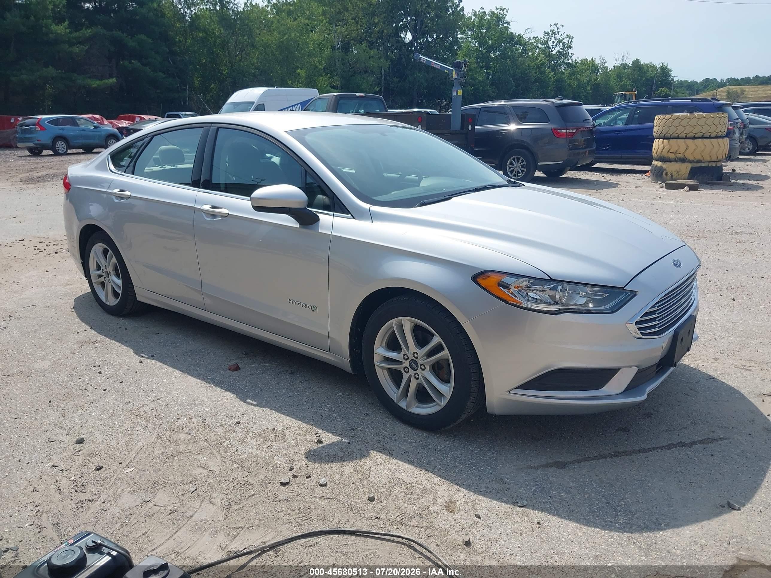 2018 Ford Fusion S, VIN 3FA6P0UU0JR122092 — Normal wear
