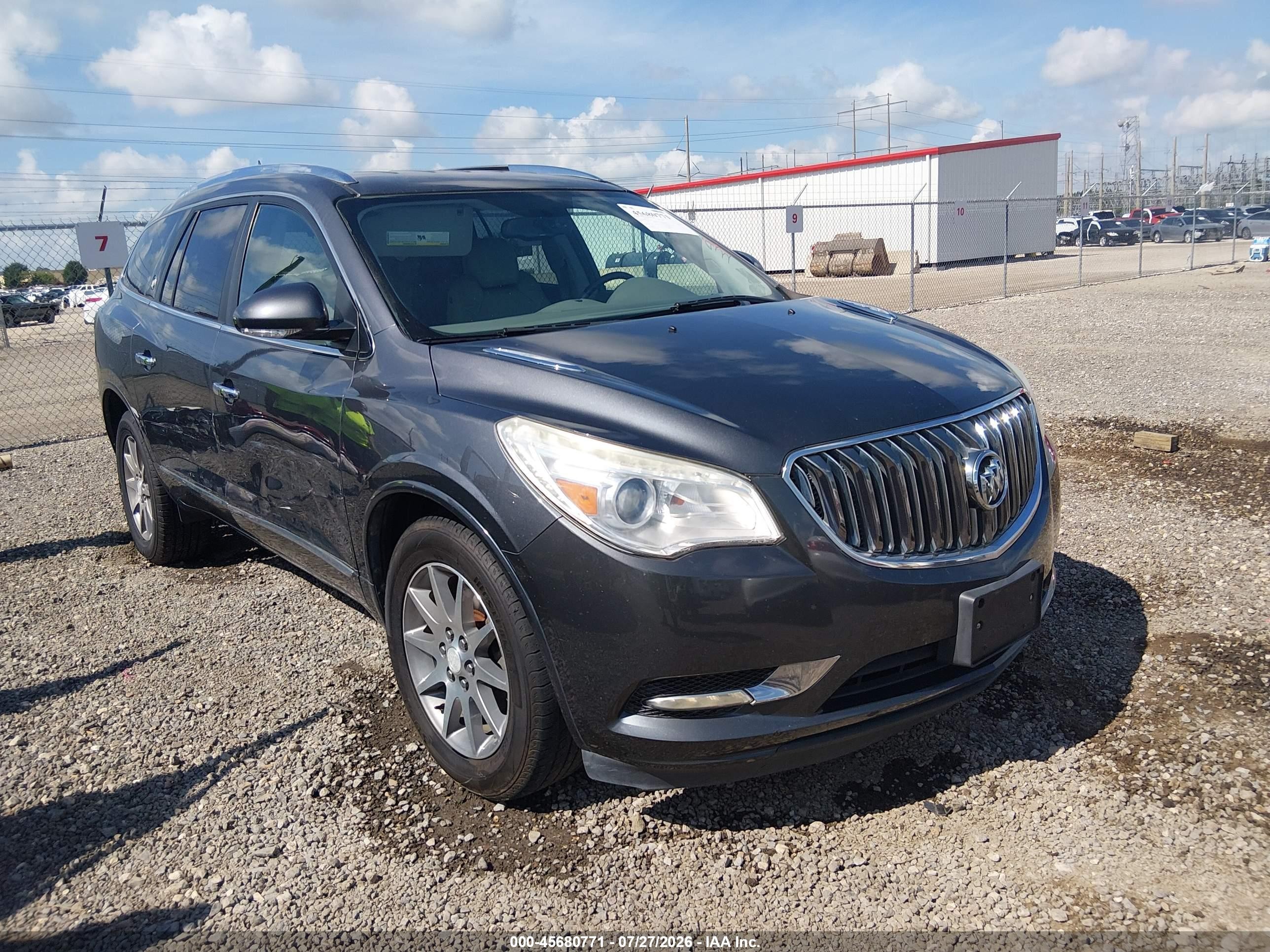 2014 Buick Enclave Leather, VIN 5GAKRBKD6EJ116946 — Side