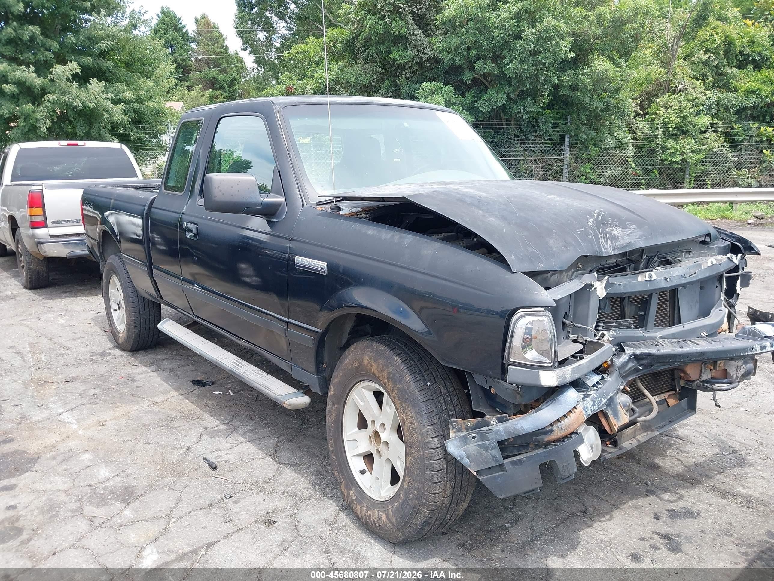 2006 Ford Ranger XL, VIN 1FTYR15E16PA79231 — Front end