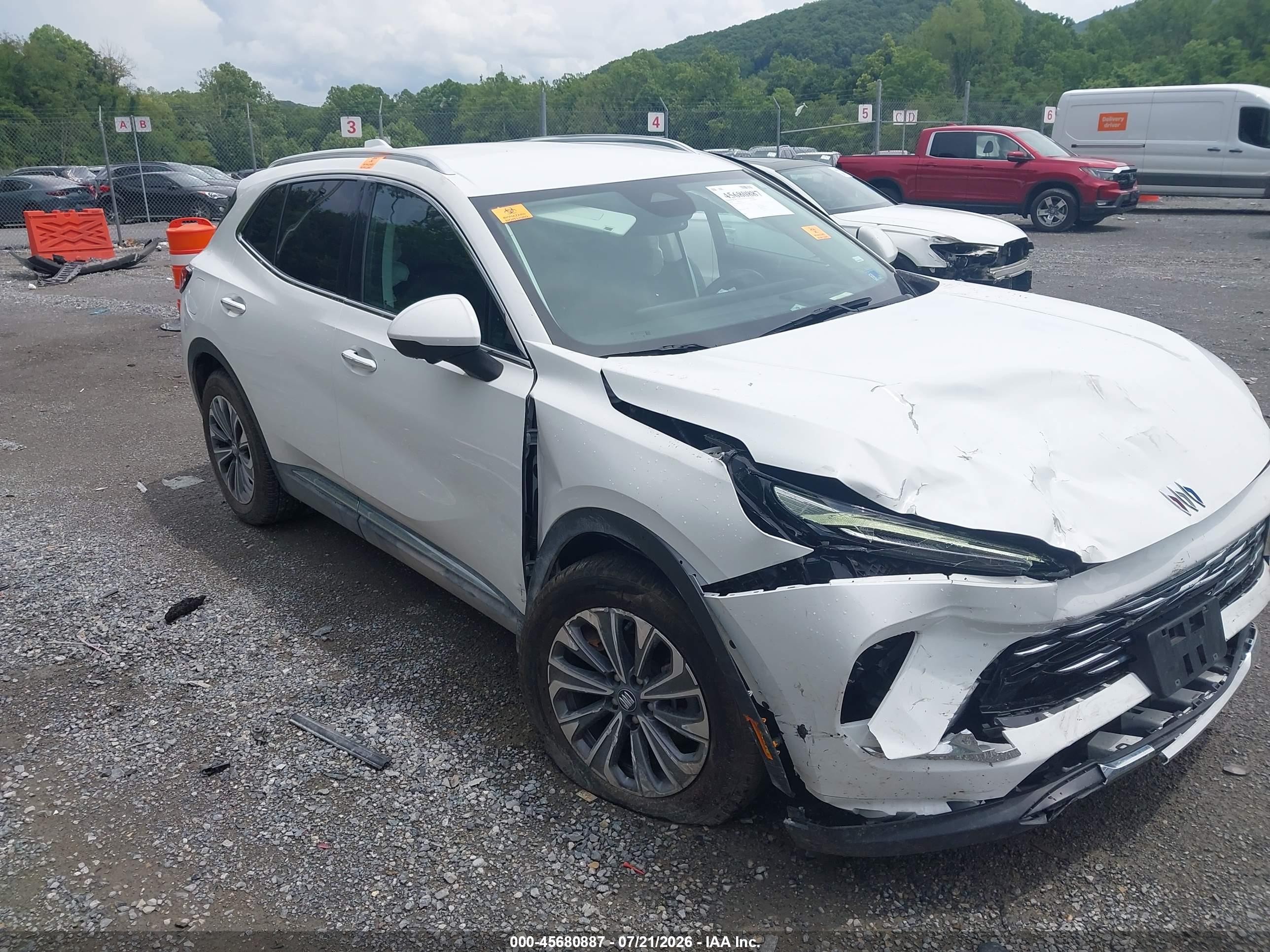 2024 Buick Envision Preferred, VIN LRBFZME4XRD067924 — Перед