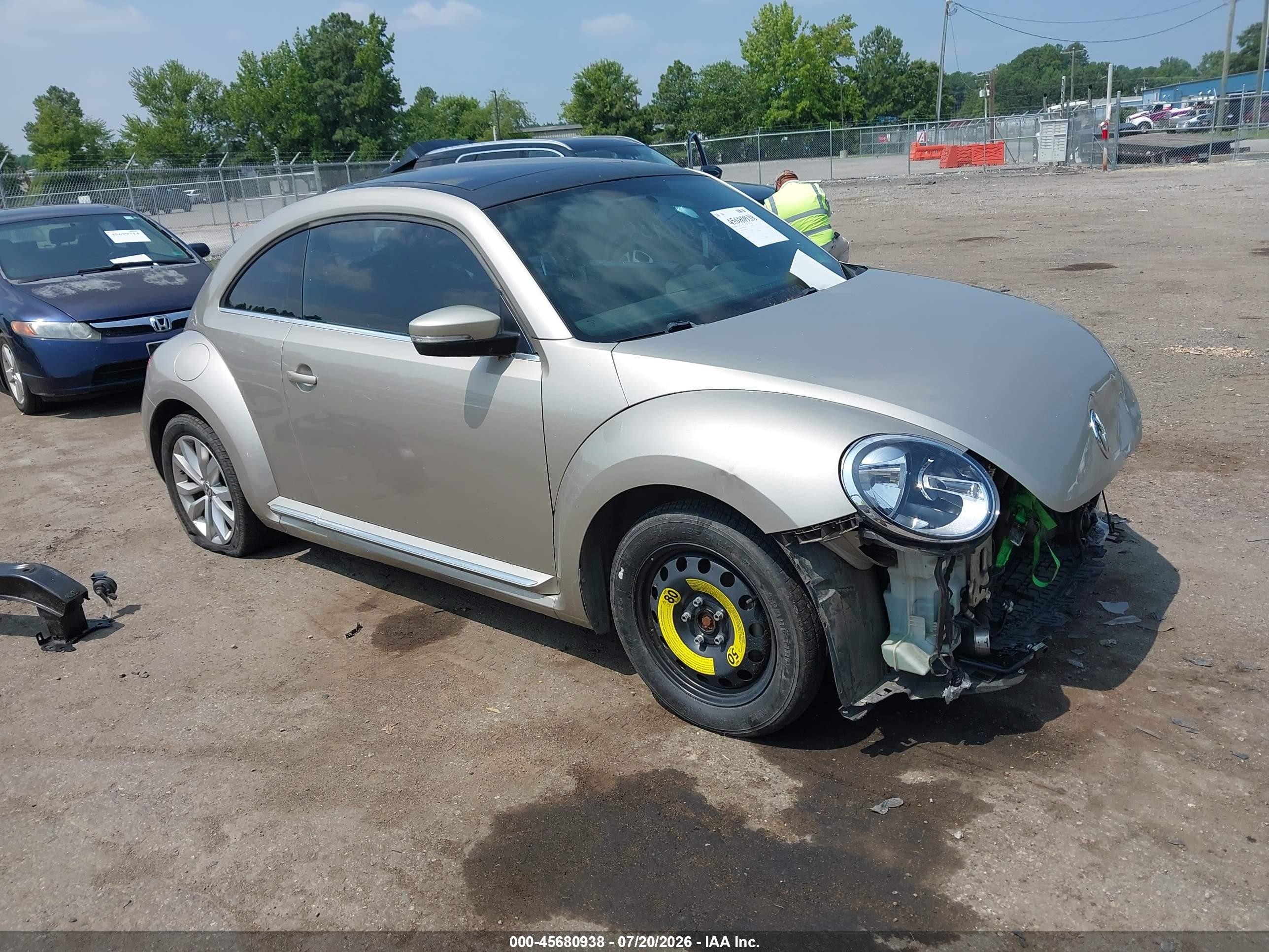 2013 Volkswagen Beetle 2.0L TDI, VIN 3VWJL7AT3DM675788 — Front end