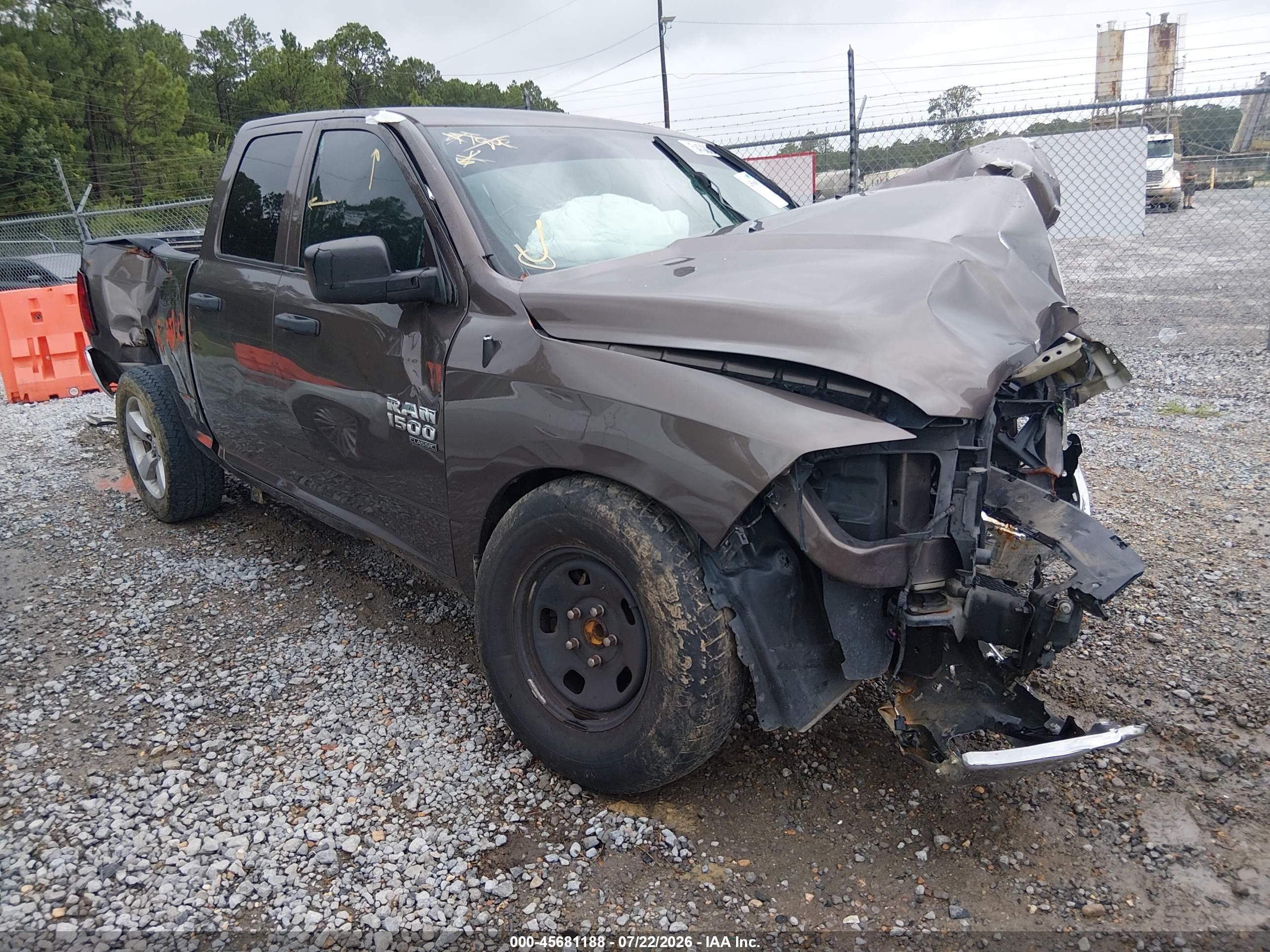 2020 Ram 1500 Tradesman, VIN 1C6RR6FG8LS151849 — Normal wear