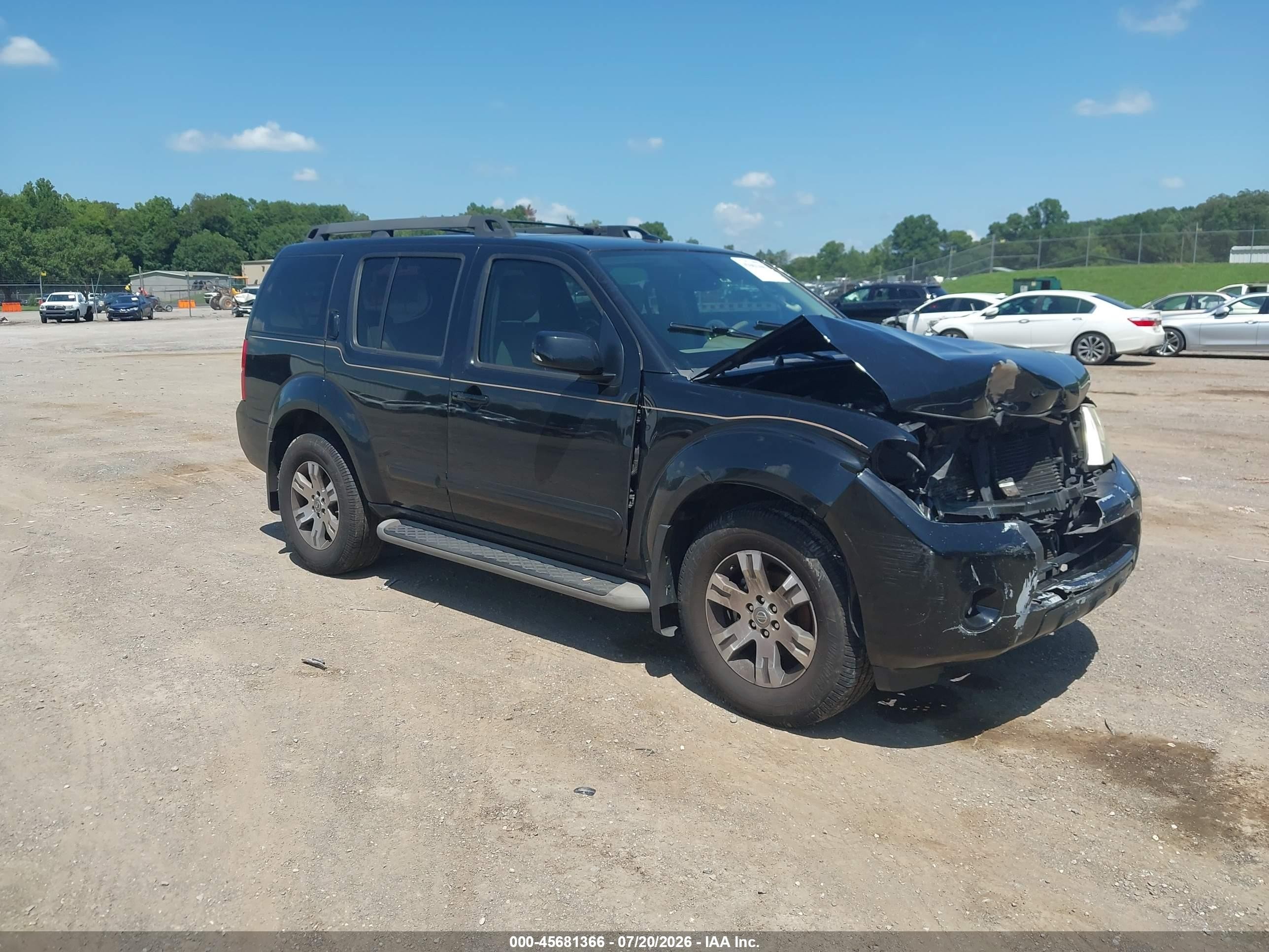 2010 Nissan Pathfinder S FE+, VIN 5N1AR1NN1AC619710 — Front end