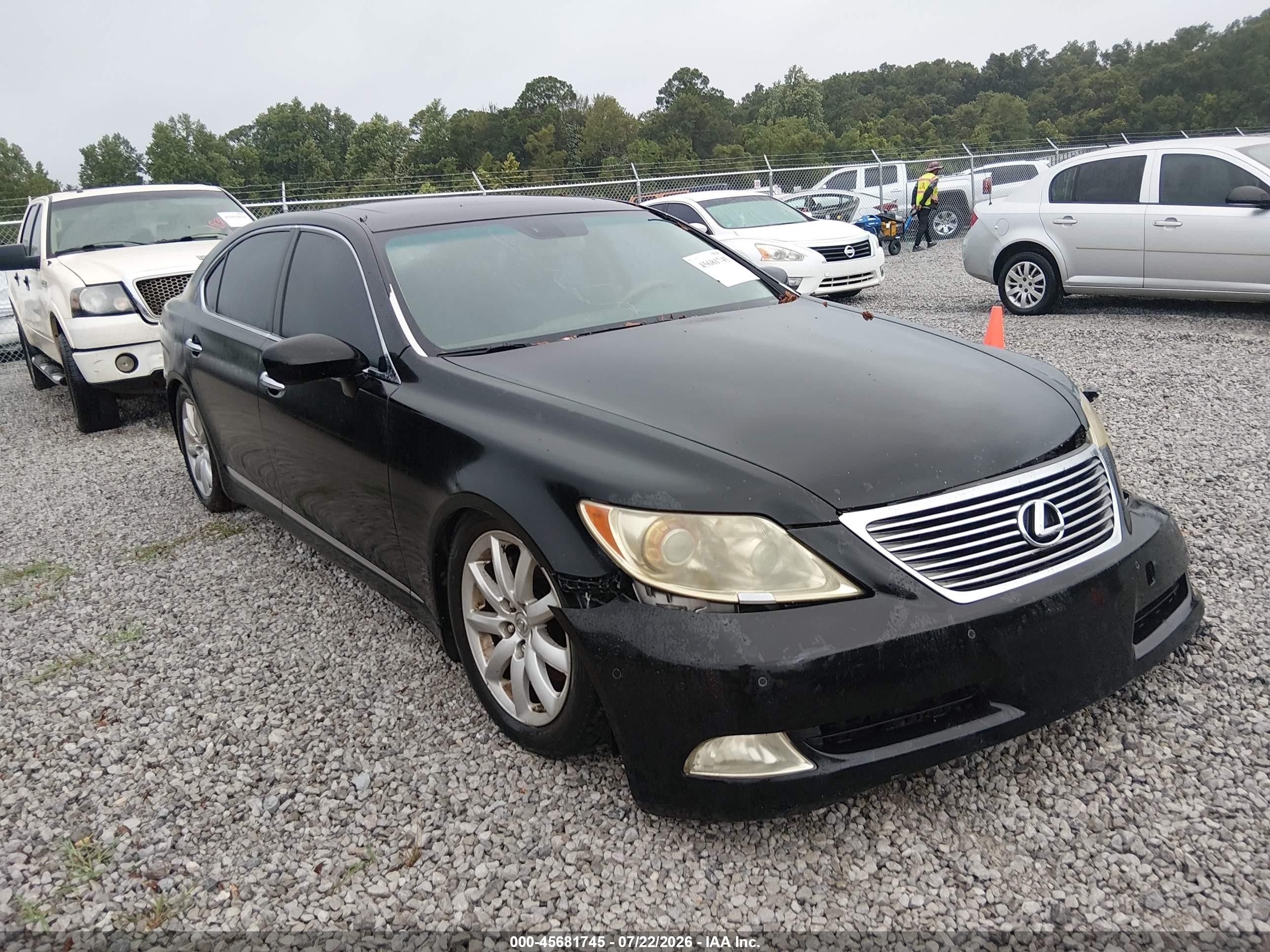 2007 Lexus LS 460 L, VIN JTHGL46F875003961 — Normal wear