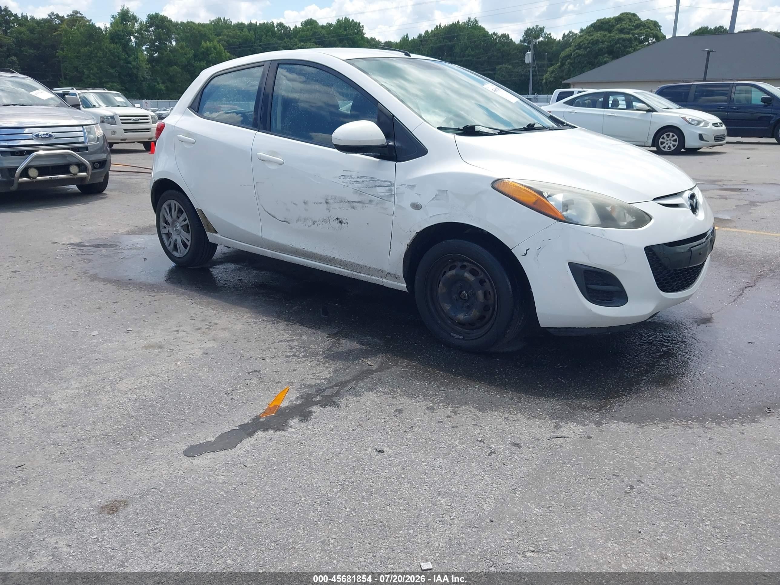 2014 Mazda 2 Sport, VIN JM1DE1KY1E0172699 — Normal wear