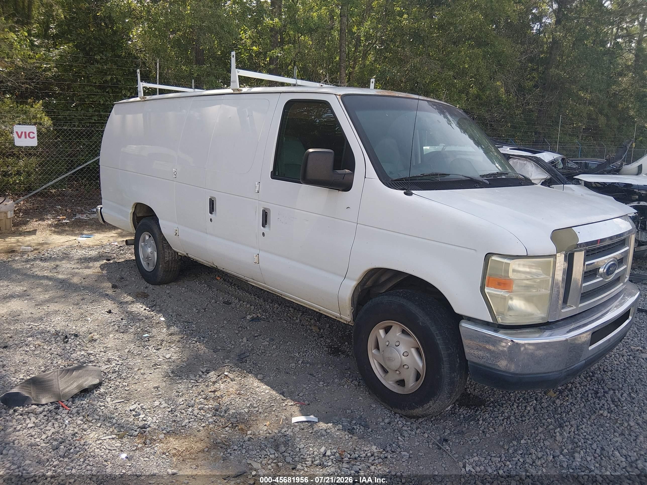 2008 Ford Econoline Cargo Commercial, VIN 1FTSS34L78DA22090 — Normal wear