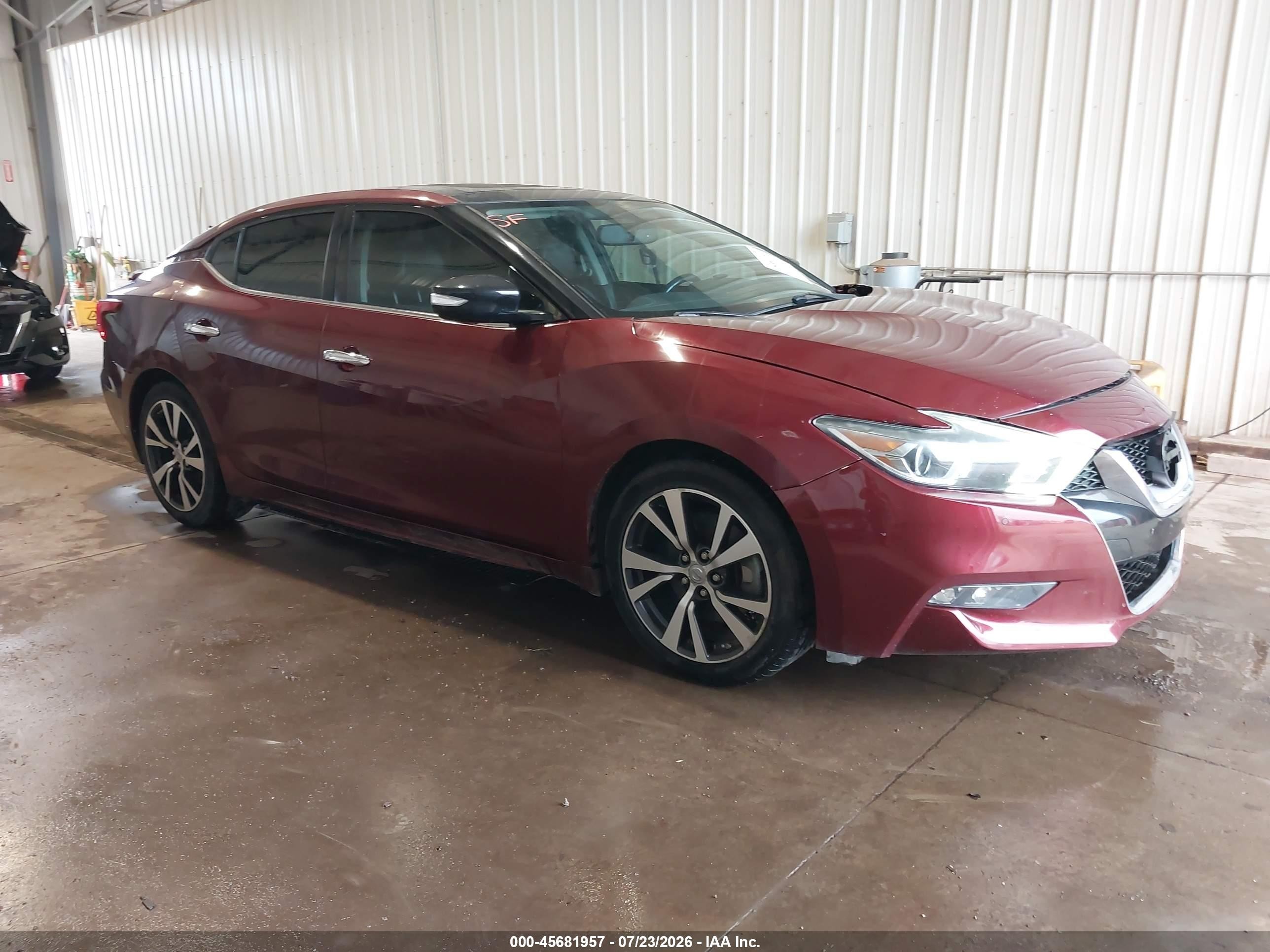 2017 Nissan Maxima SV, VIN 1N4AA6AP1HC369742 — Перед