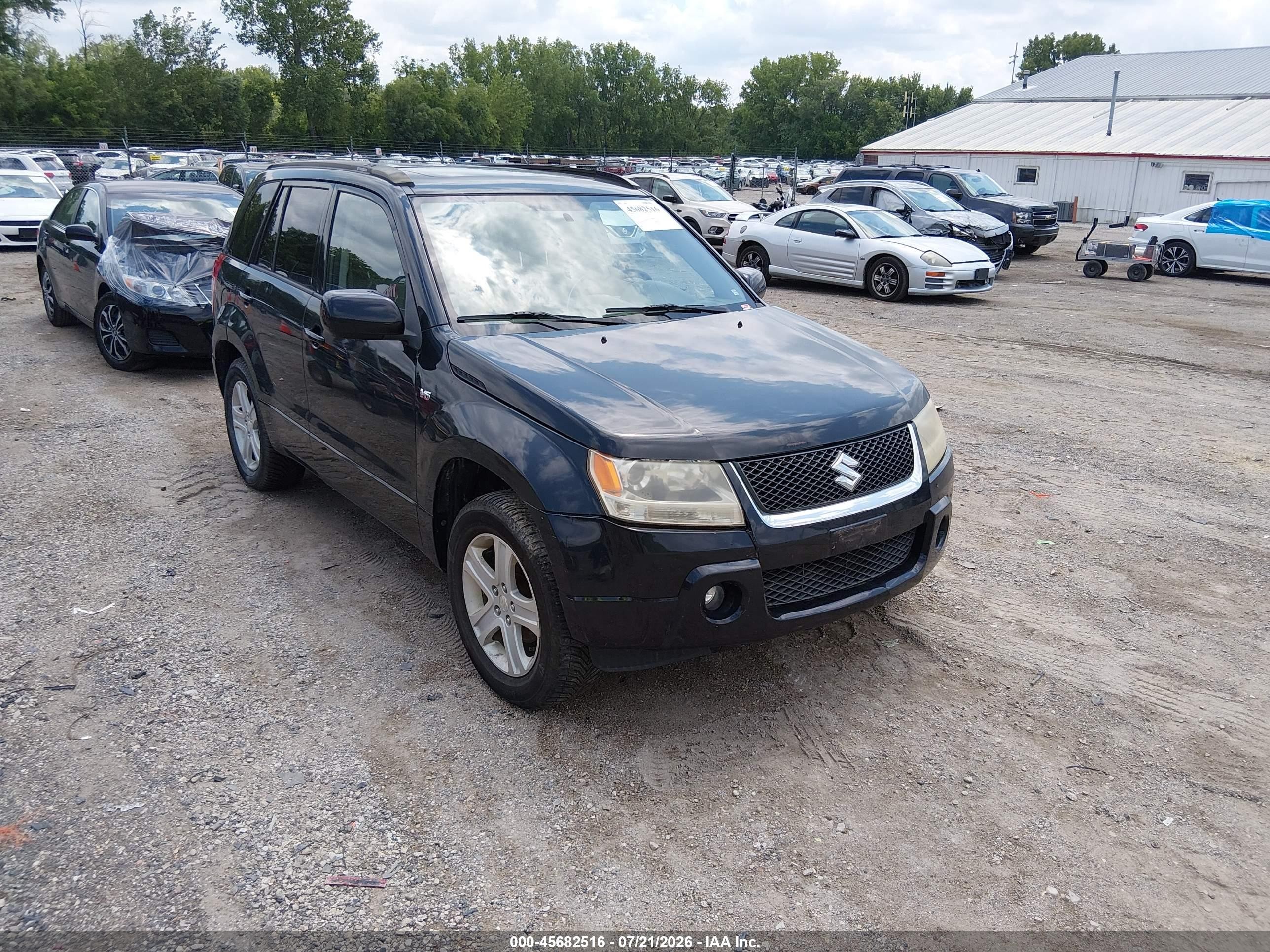2008 Suzuki Grand Vitara Luxury, VIN JS3TD947684103409 — Normal wear