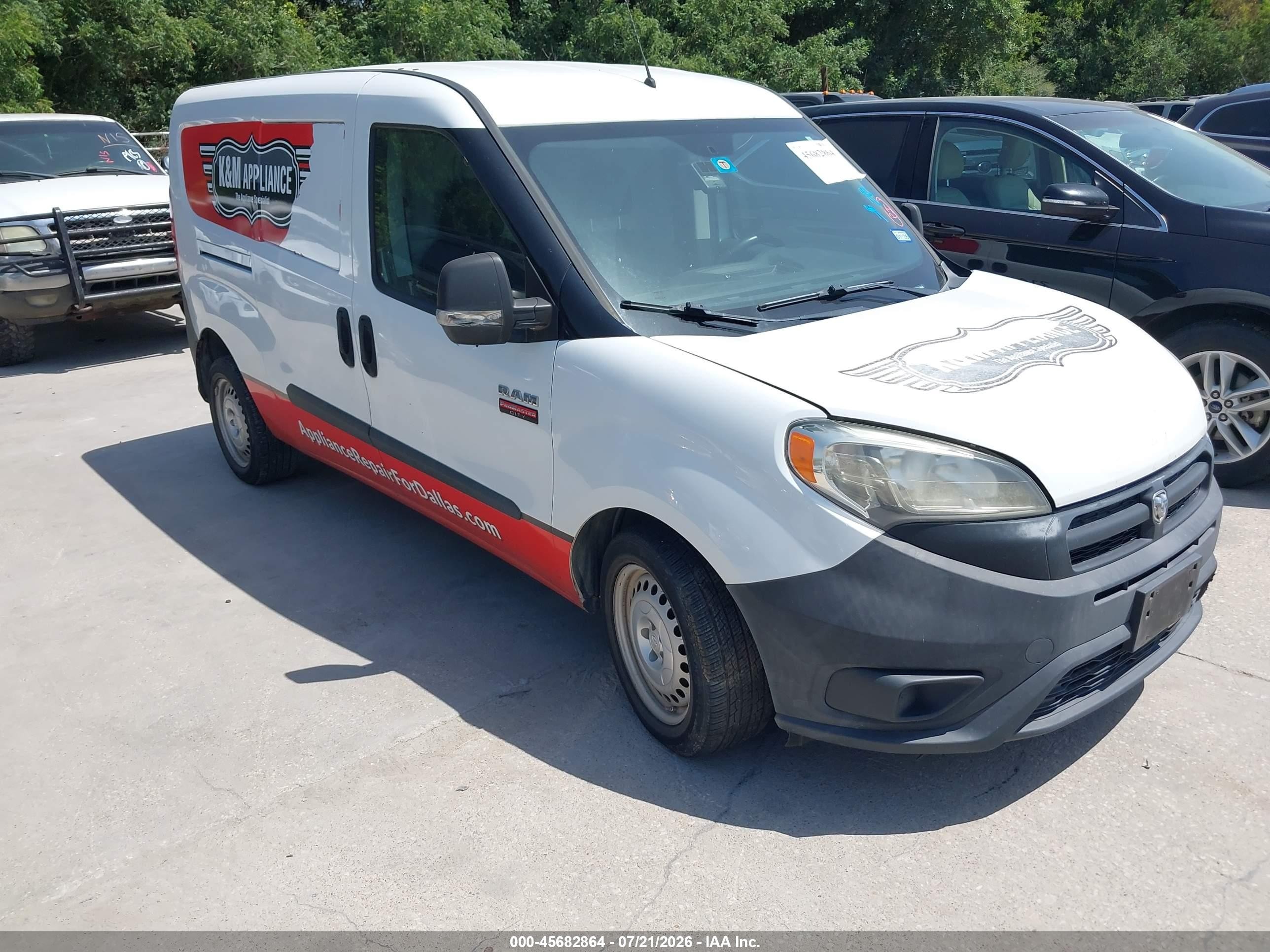 2017 Ram ProMaster City Cargo Tradesman, VIN ZFBERFAB9H6D62602 — Normal wear