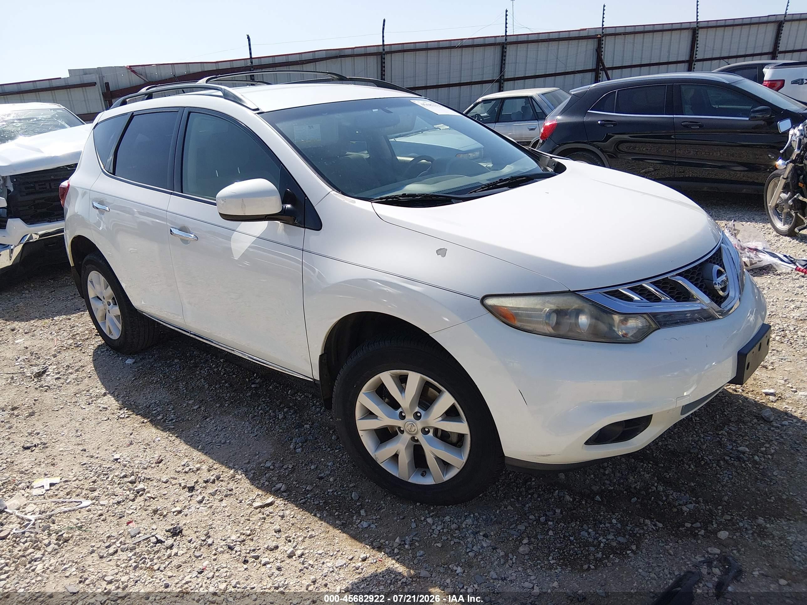 2014 Nissan Murano SL, VIN JN8AZ1MW1EW521168 — Front end