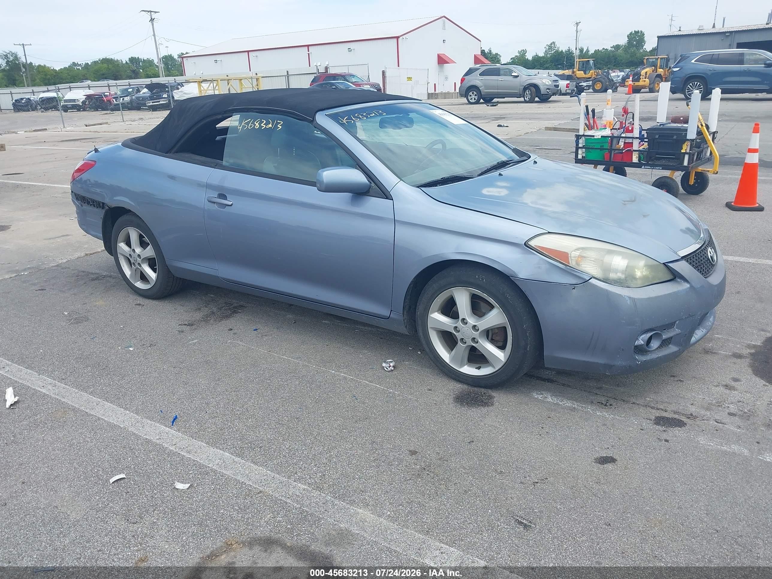 2007 Toyota Solara SLE, VIN 4T1FA38P27U133819 — Front end