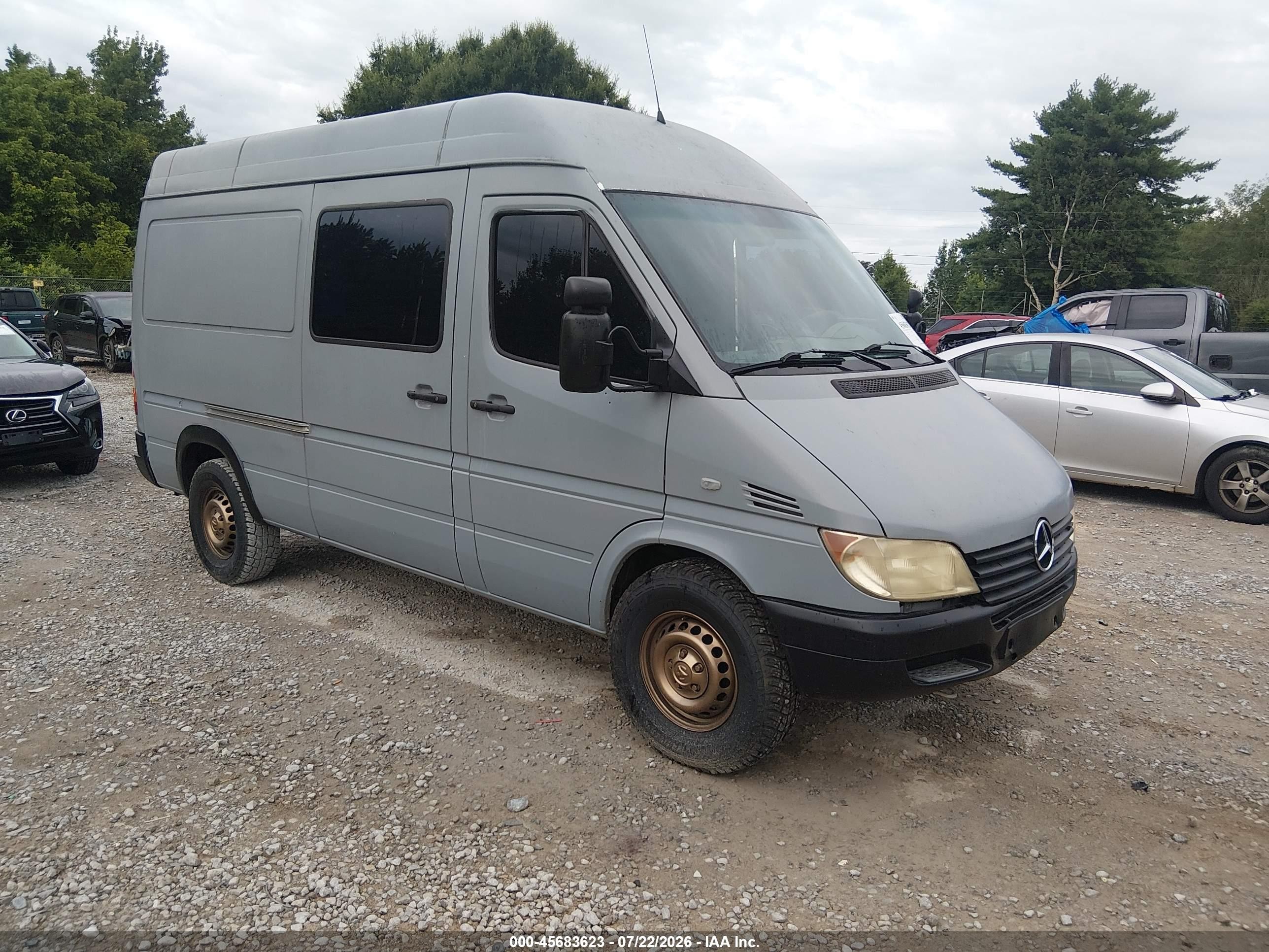 2004 Dodge Sprinter, VIN WD2PD644045685353 — All over