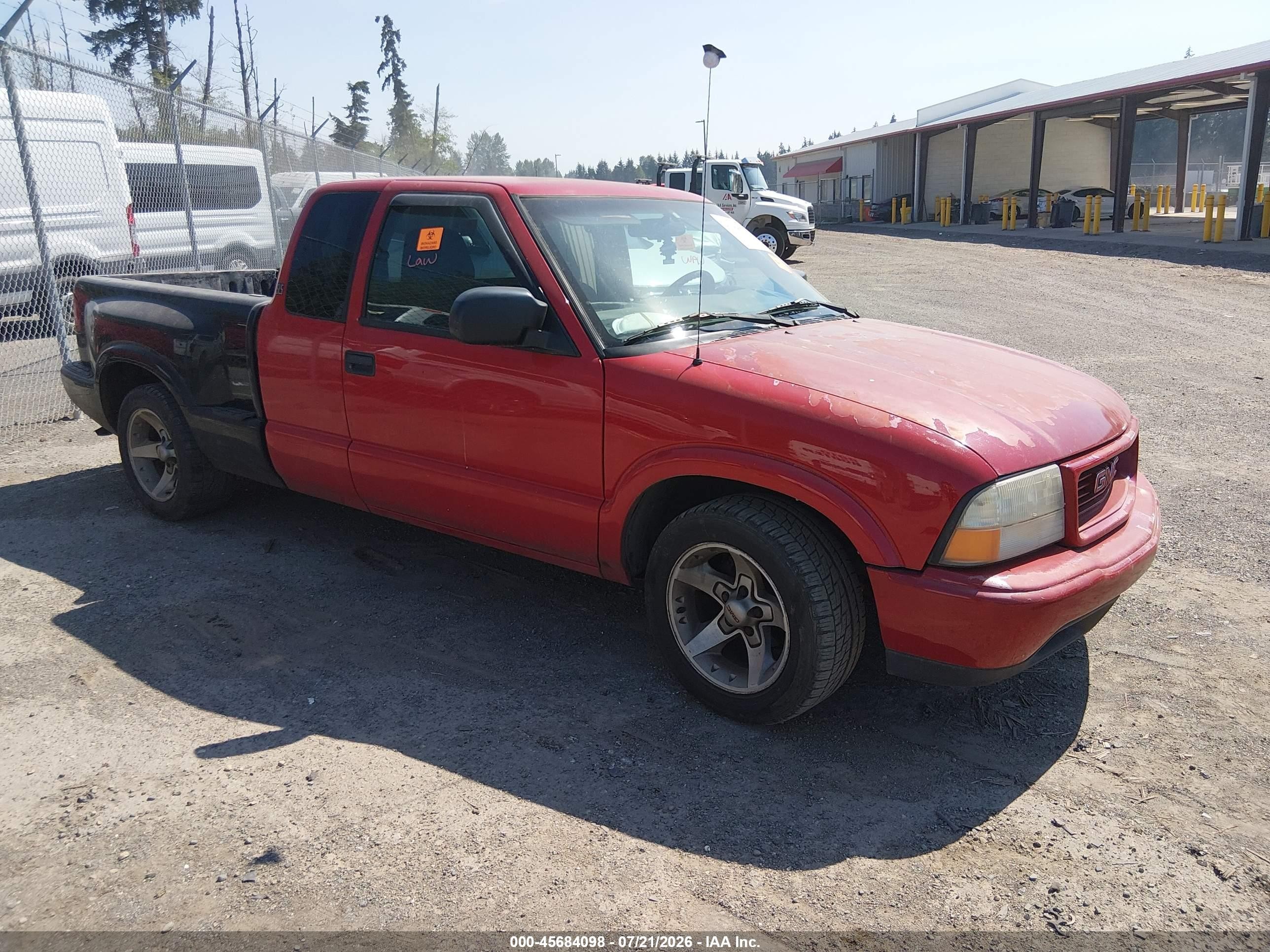 2001 GMC Sonoma SLS 1SF, VIN 1GTCS195118178580 — Биологическое загрязнение
