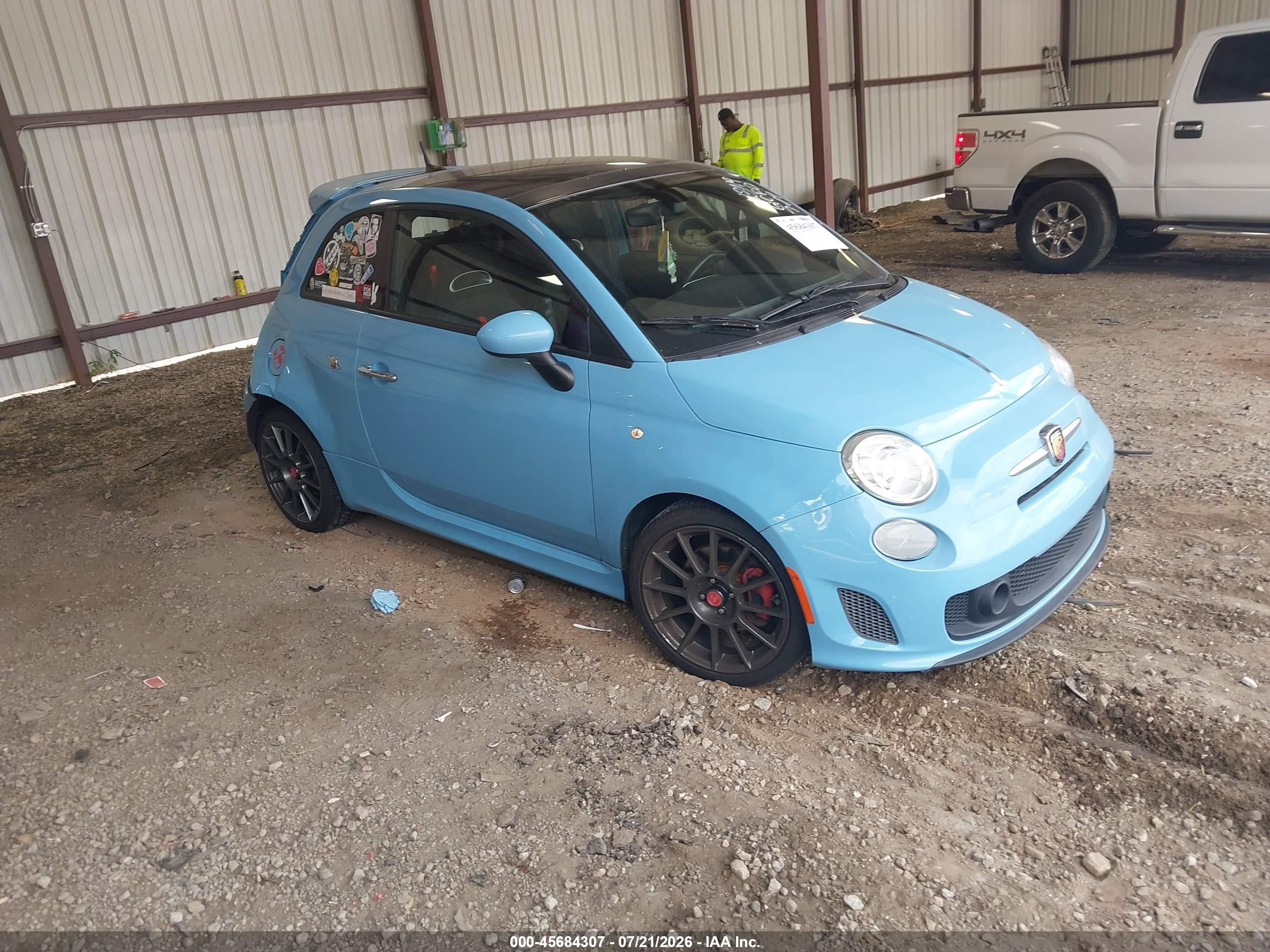 2016 FIAT 500 Abarth, VIN 3C3CFFFH7GT214349 — Rear end