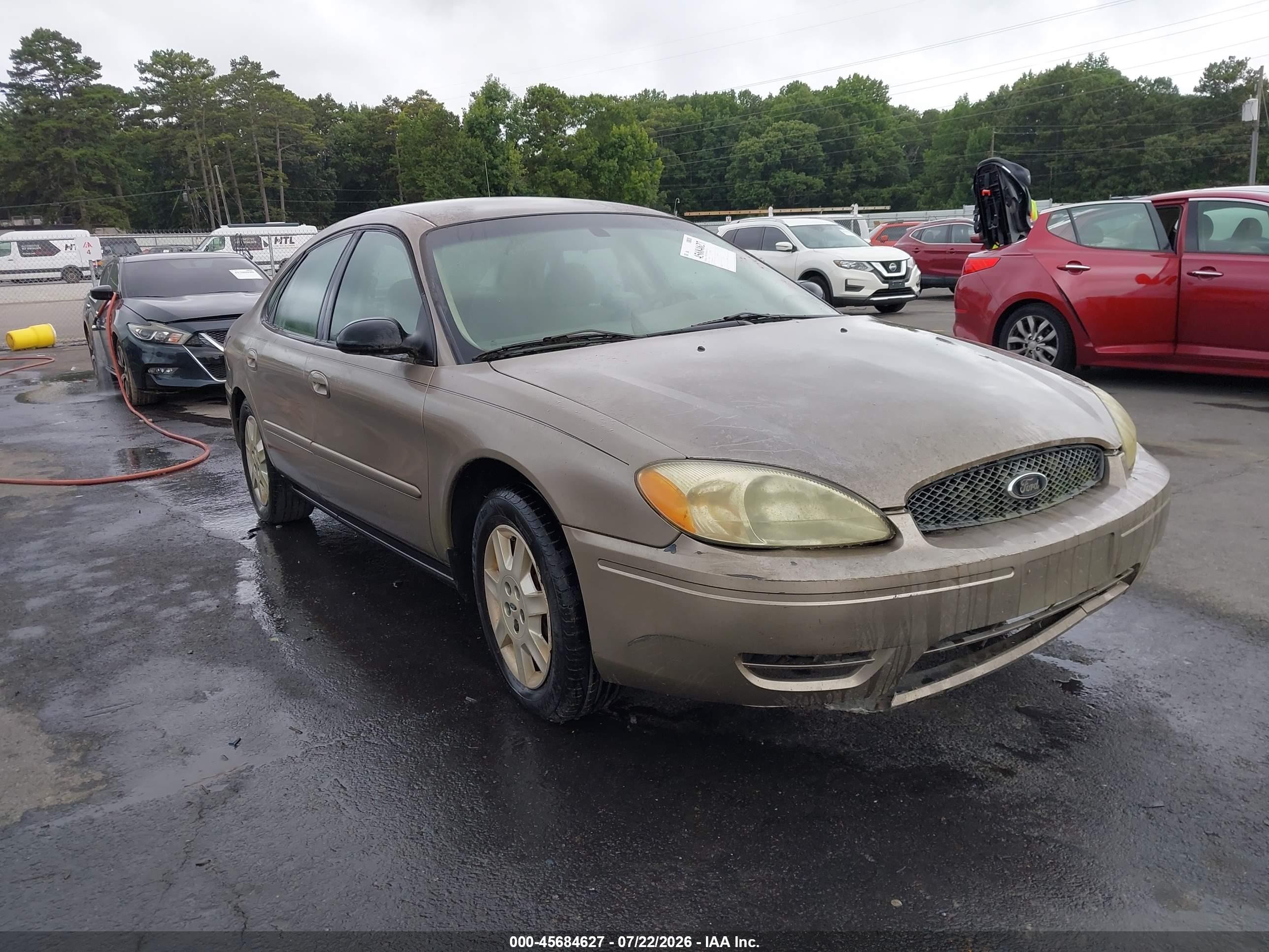 2004 Ford Taurus SE, VIN 1FAFP53214G149956 — Normal wear