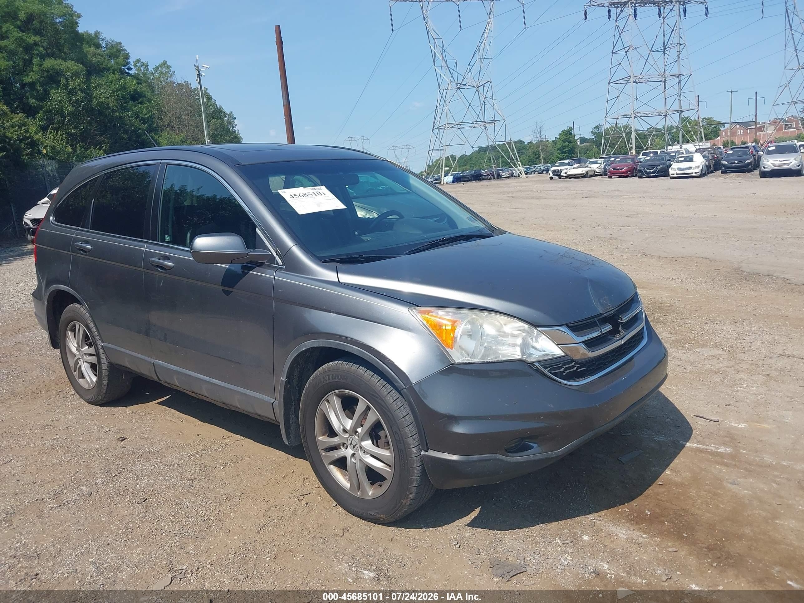 2010 Honda CR-V EX-L, VIN JHLRE4H72AC007990 — Front end