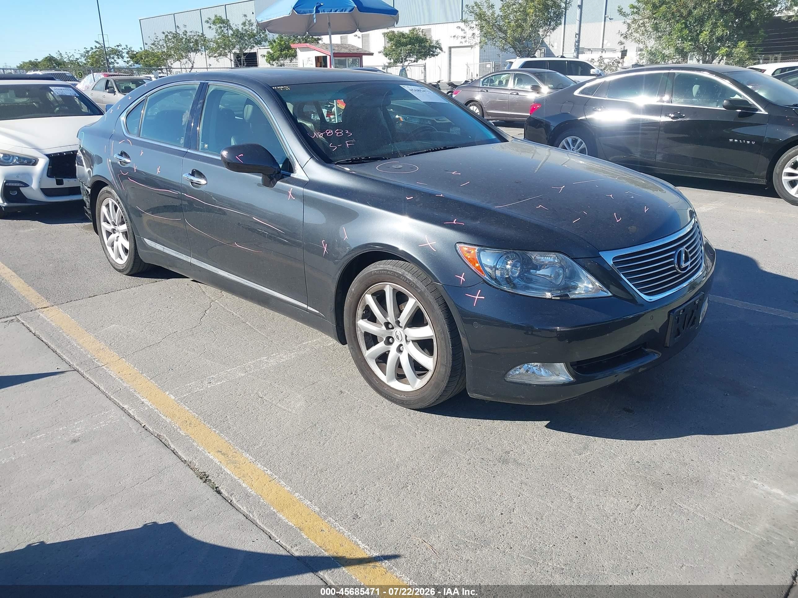 2007 Lexus LS 460, VIN JTHBL46F375043360 — Rear end