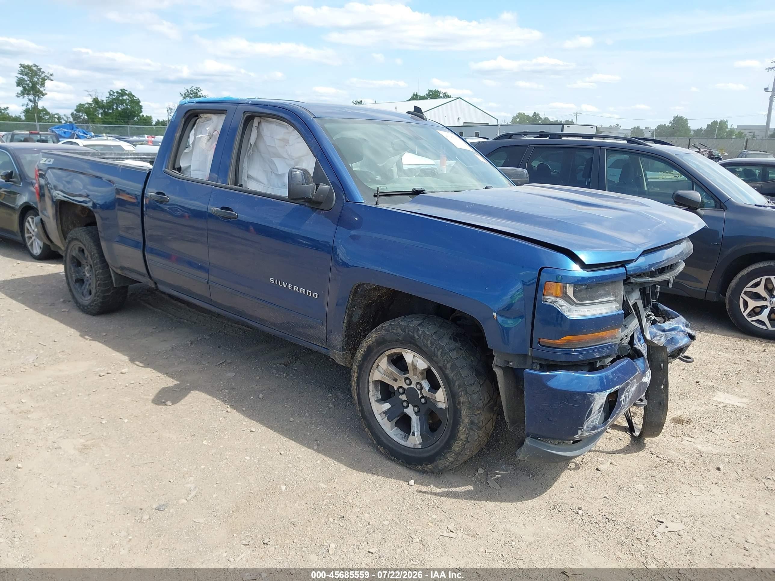 2016 Chevrolet Silverado 1500 LT, VIN 1GCVKREC9GZ304361 — All over