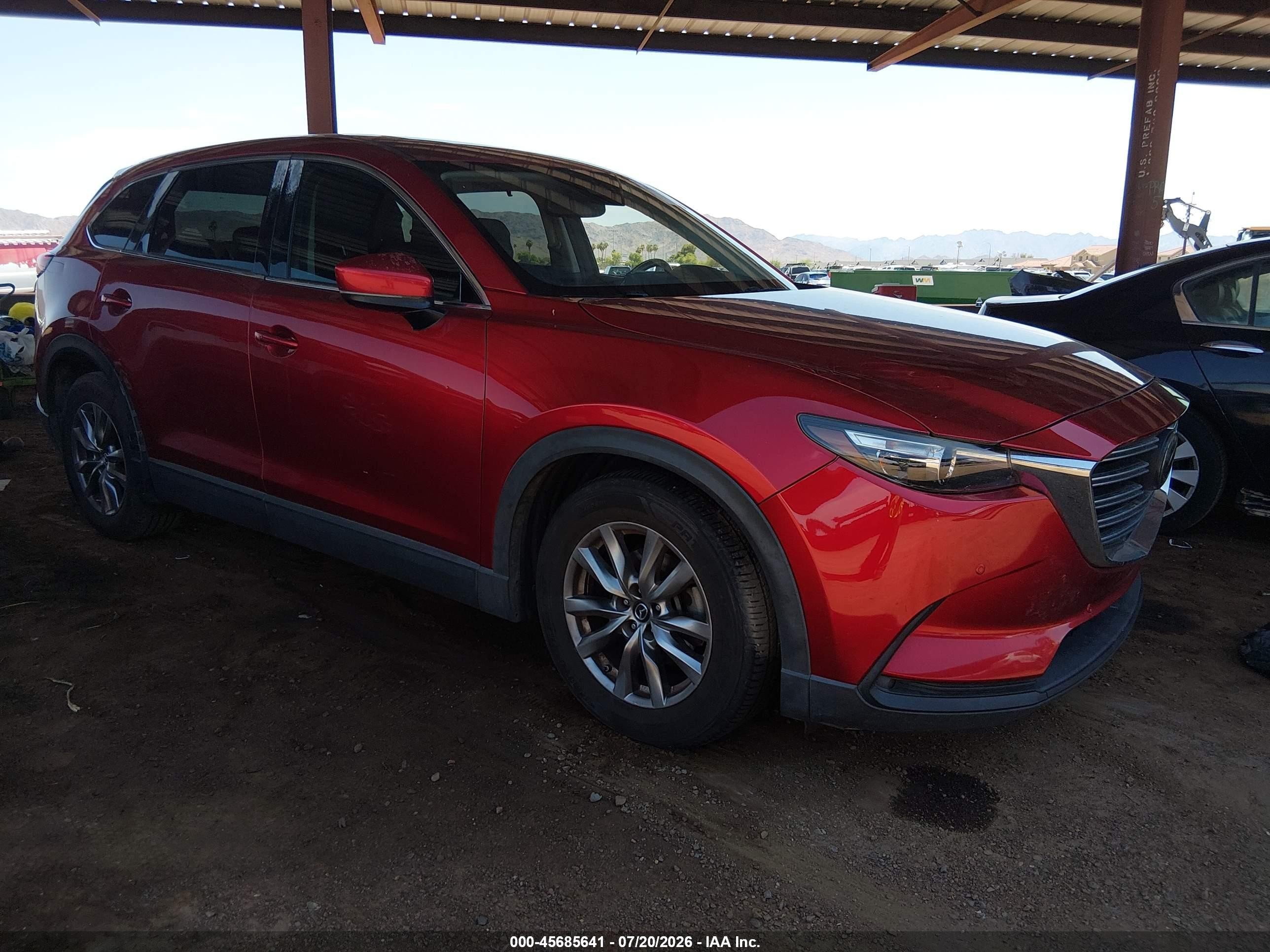 2018 Mazda CX-9 Touring, VIN JM3TCACY0J0205757 — Normal wear