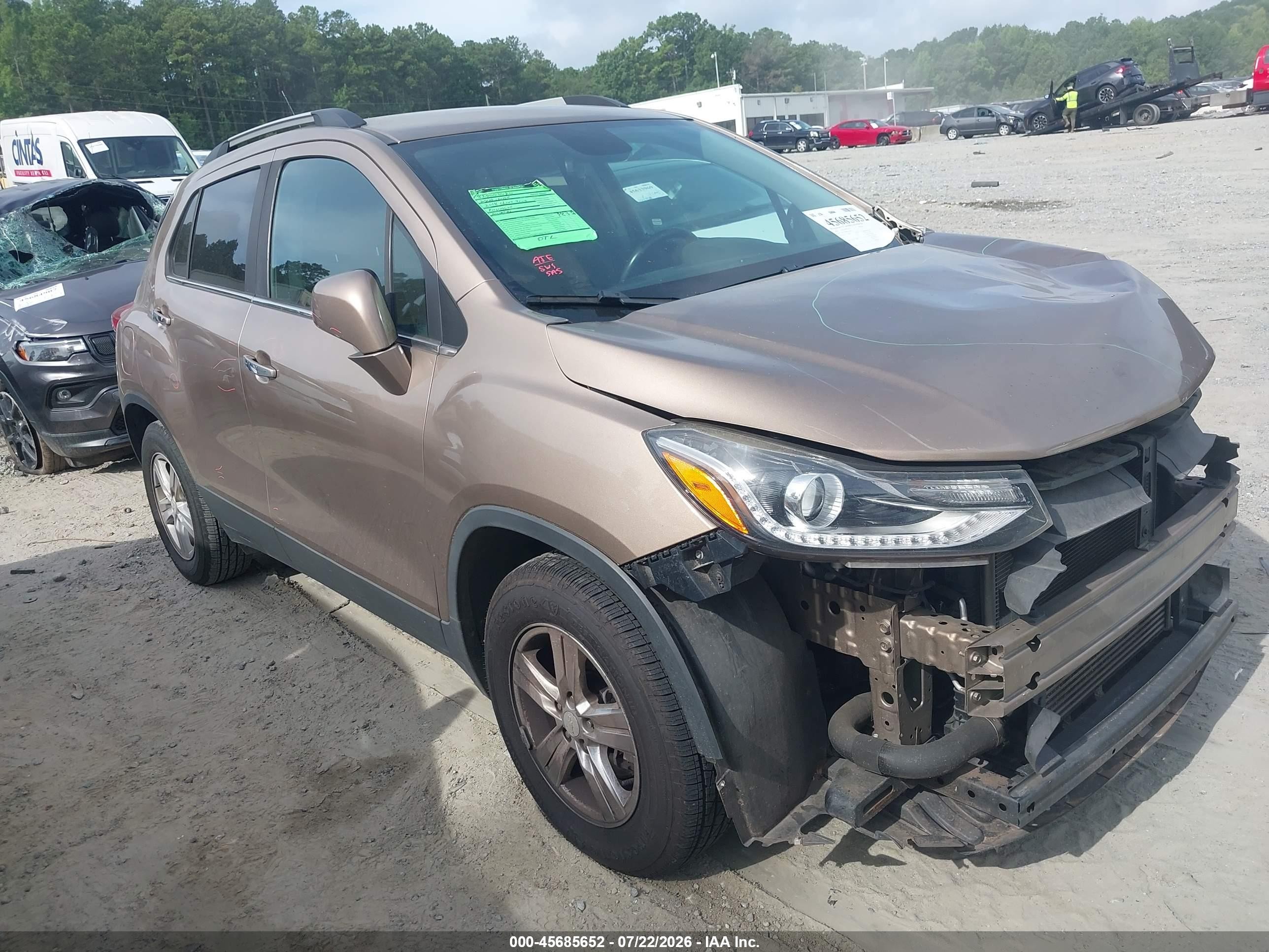 2018 Chevrolet Trax LT, VIN 3GNCJLSB8JL169818 — Front end
