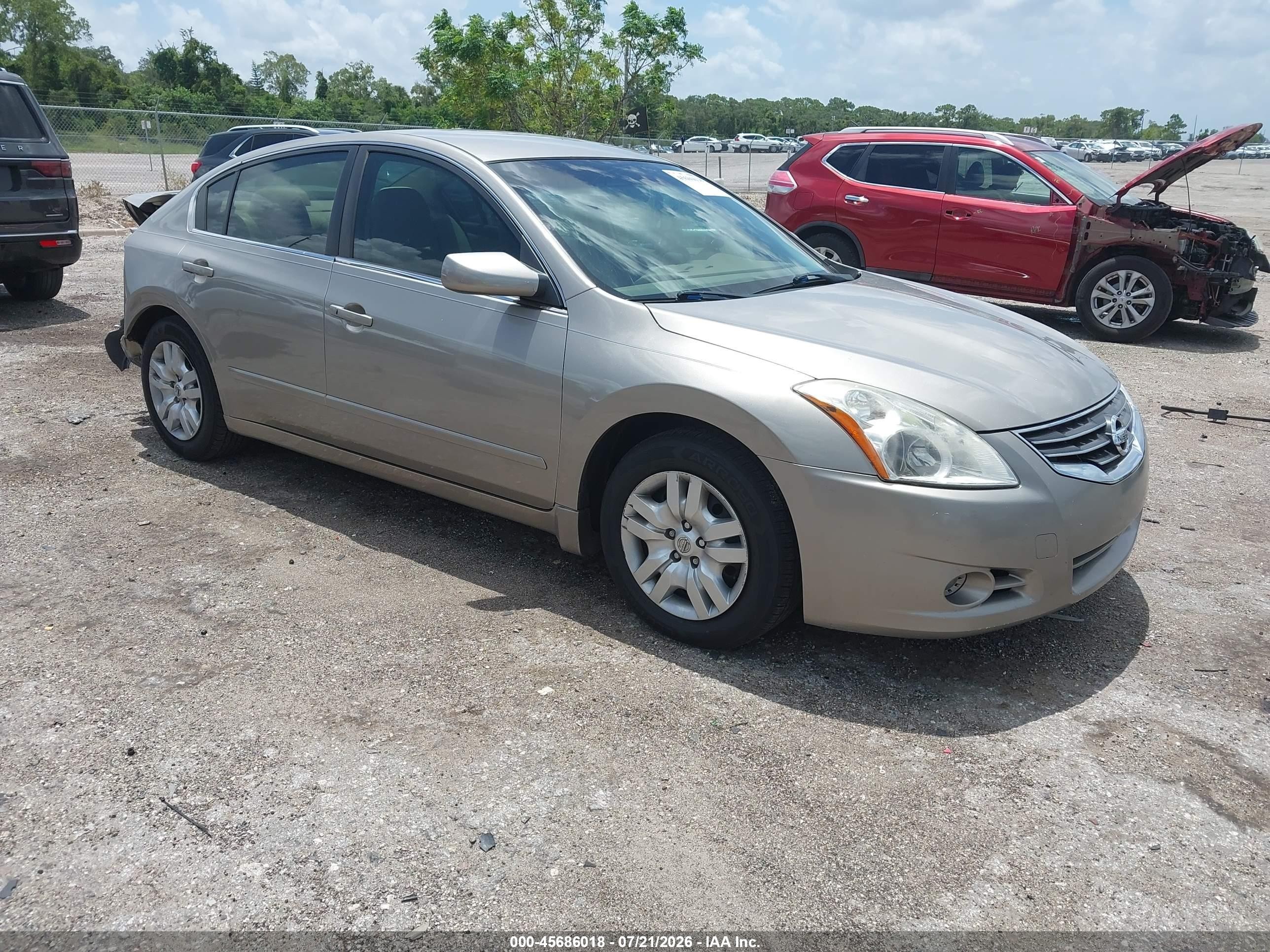 2012 Nissan Altima S, VIN 1N4AL2AP5CC114913 — Rear end