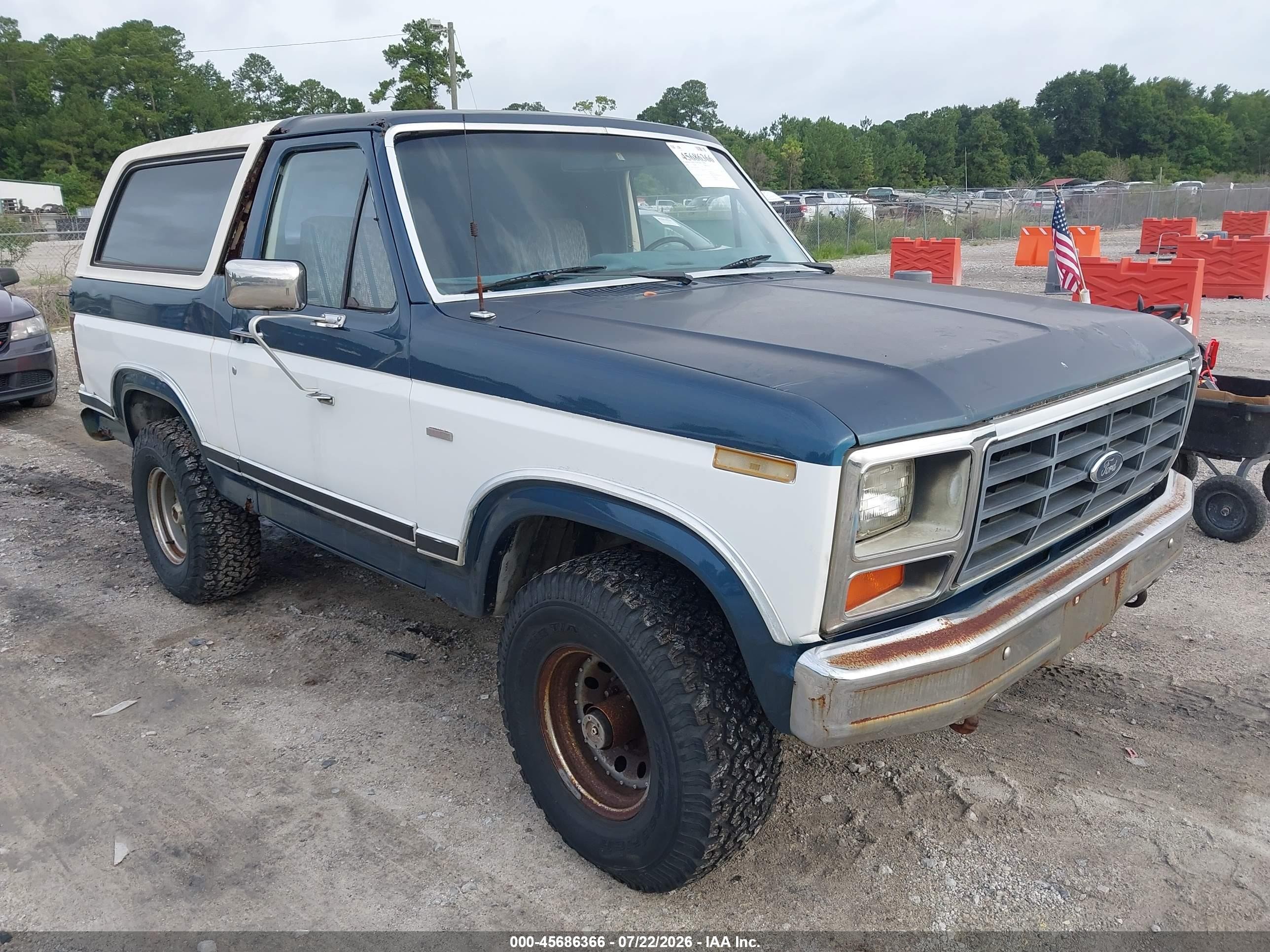 1983 Ford Bronco, VIN 1FMEU15F8DLA48262 — Normal wear