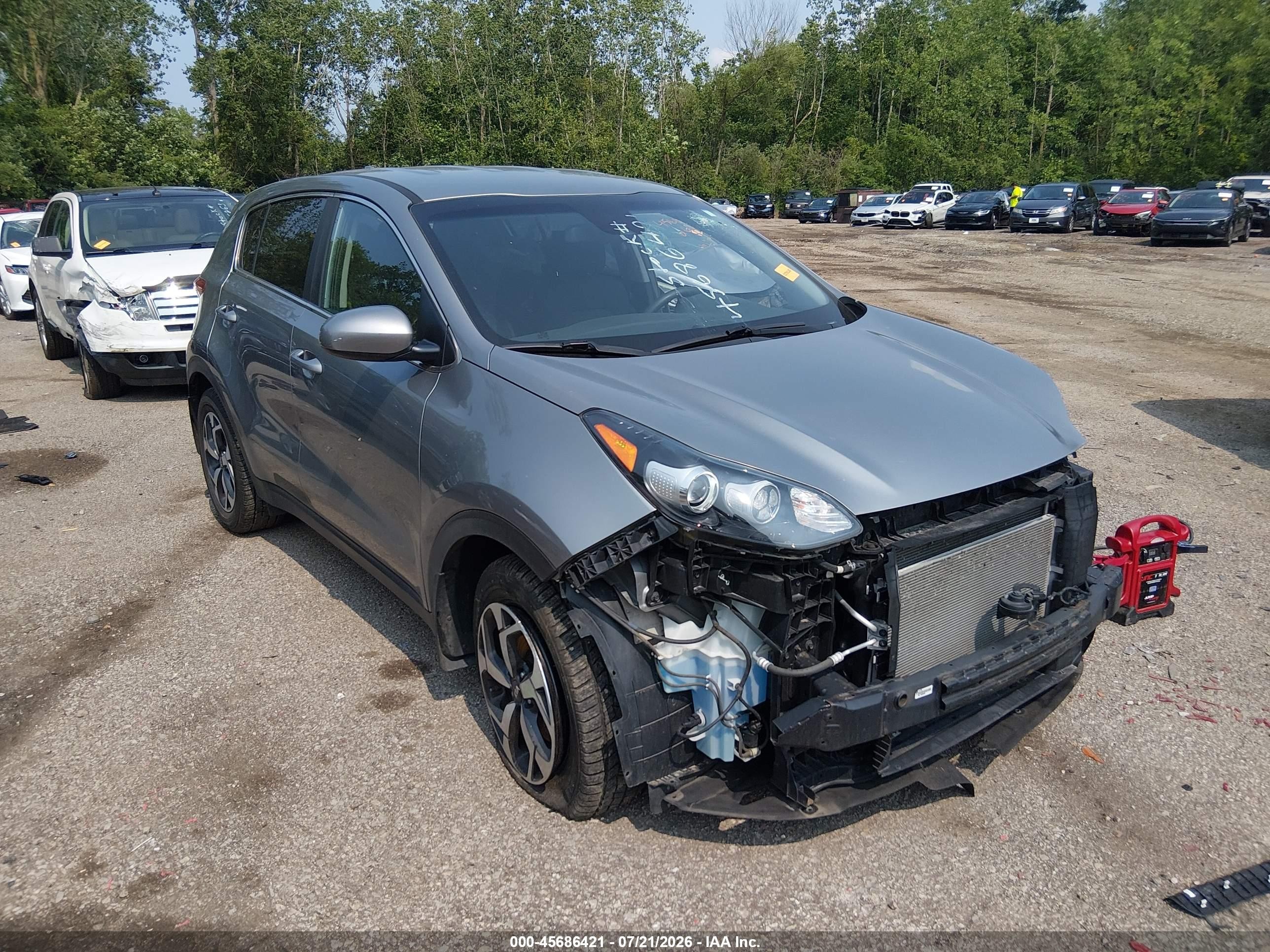 2020 Kia Sportage LX, VIN KNDPM3AC8L7704911 — Front end