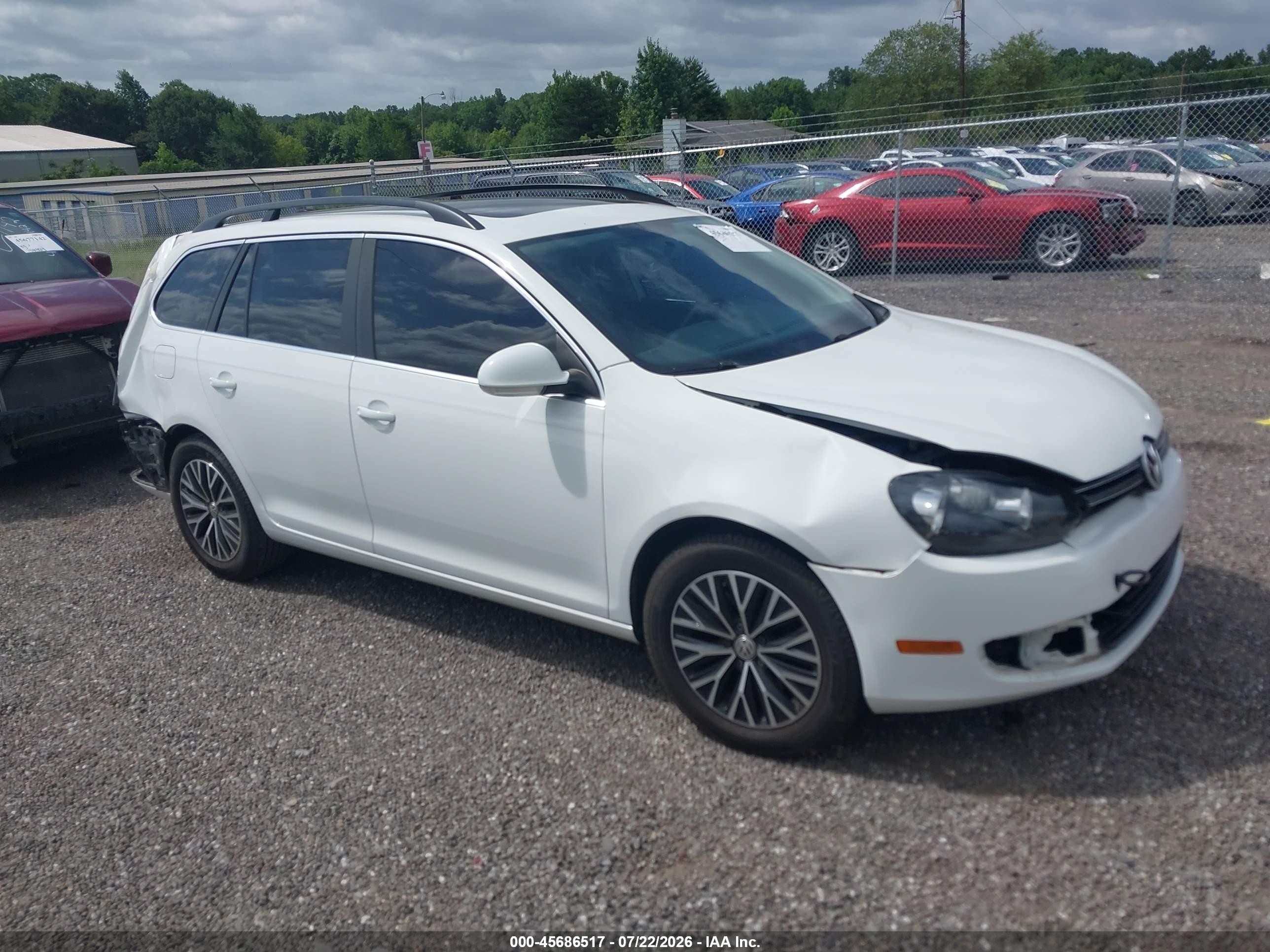 2014 Volkswagen Jetta TDI, VIN 3VWML7AJ9EM623949 — Rear end