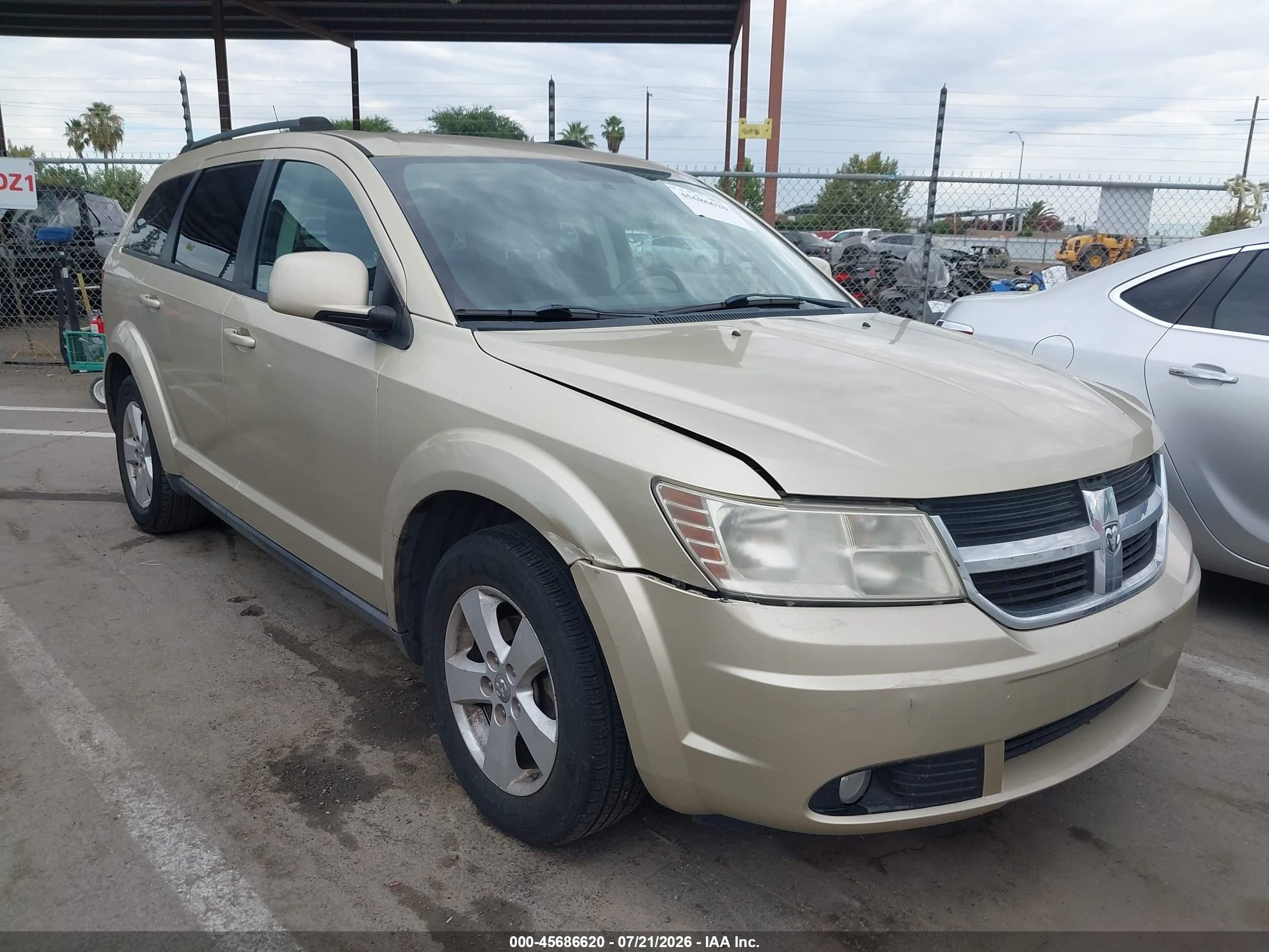 2010 Dodge Journey SXT, VIN 3D4PG5FV8AT195315 — Normal wear