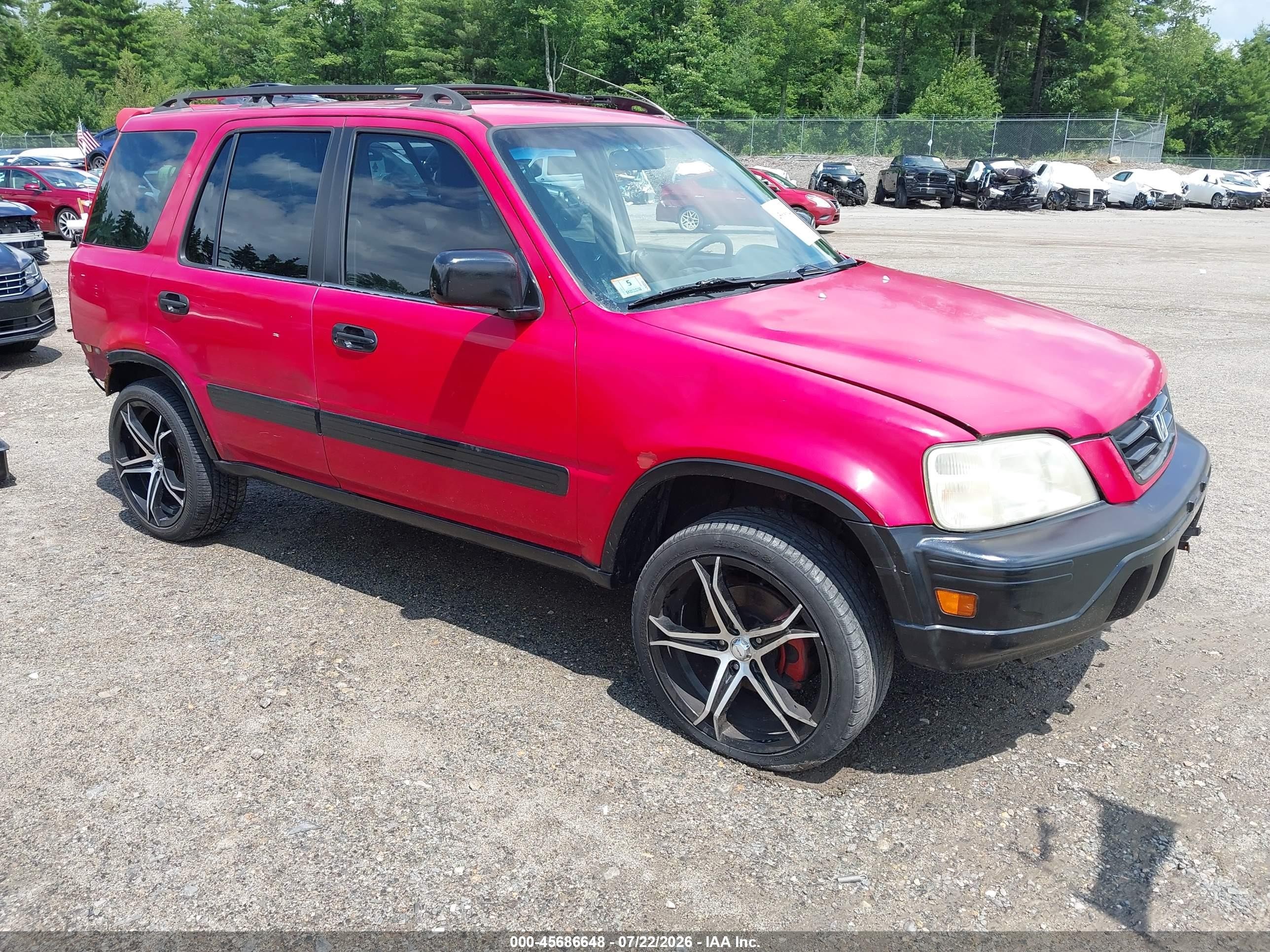 2001 Honda CR-V LX, VIN JHLRD18411C031592 — Rear end