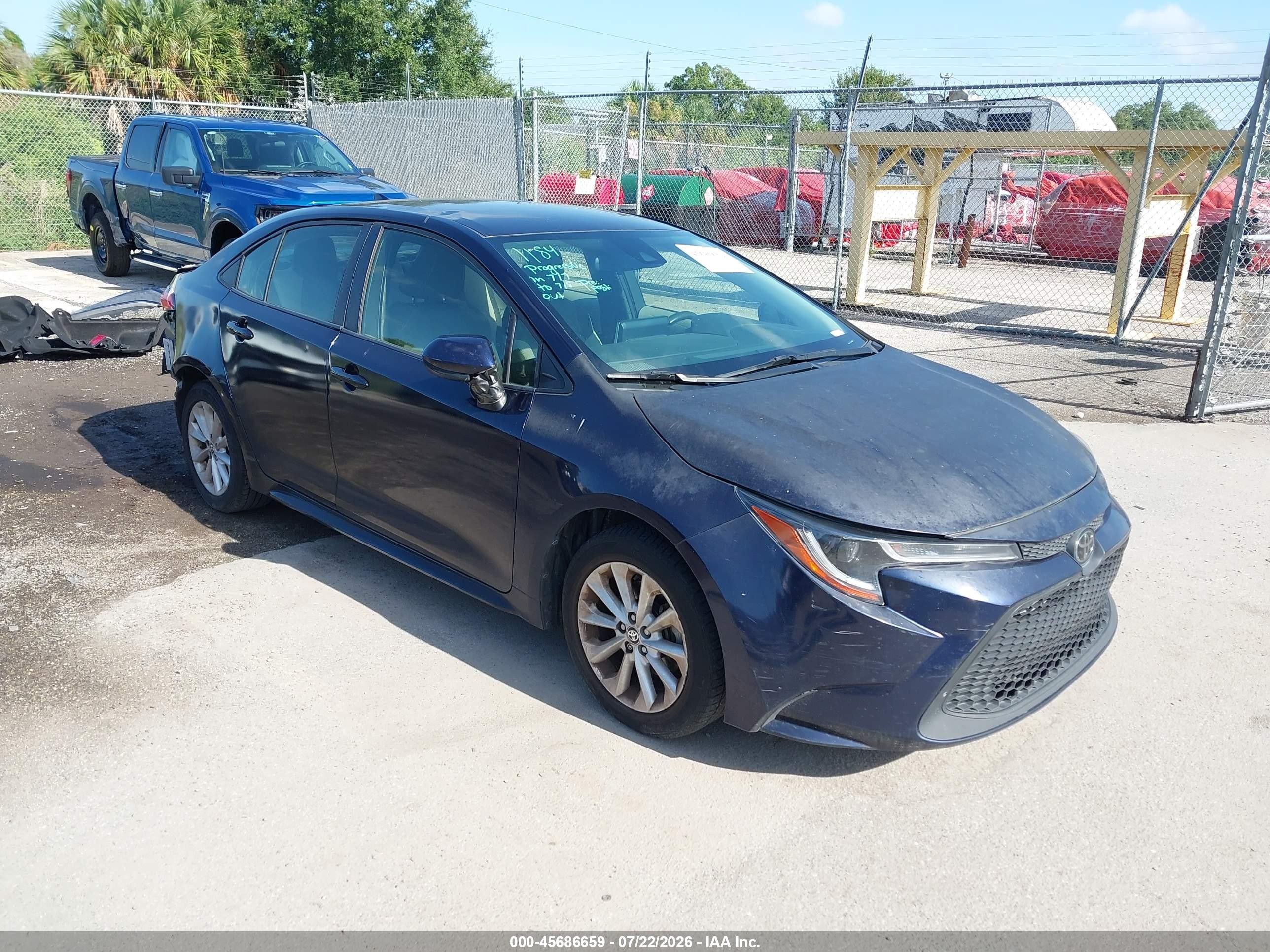 2021 Toyota Corolla LE, VIN JTDVPMAE9MJ119488 — Rear end