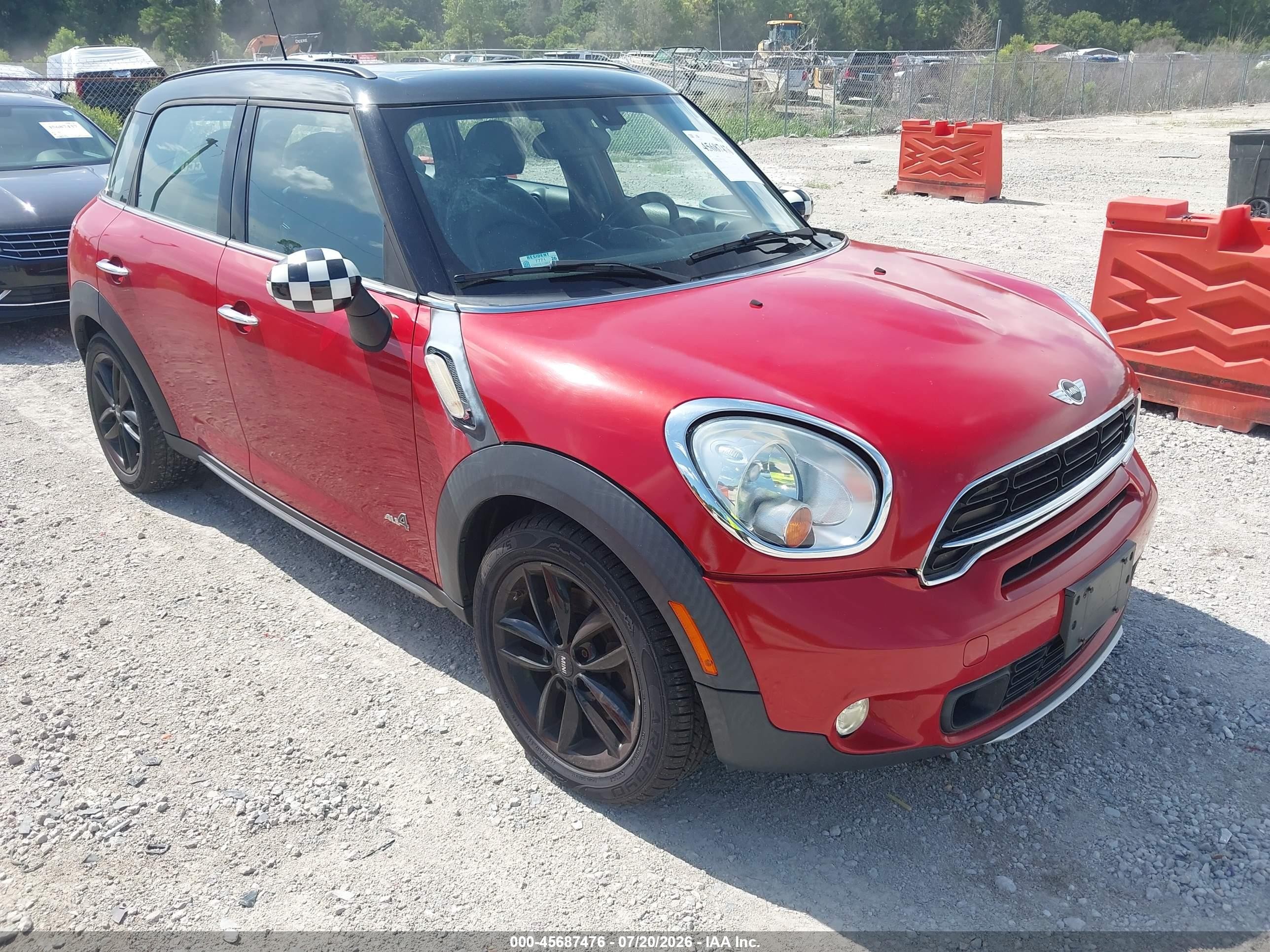 2015 MINI Countryman S, VIN WMWZC5C5XFWP46249 — Normal wear