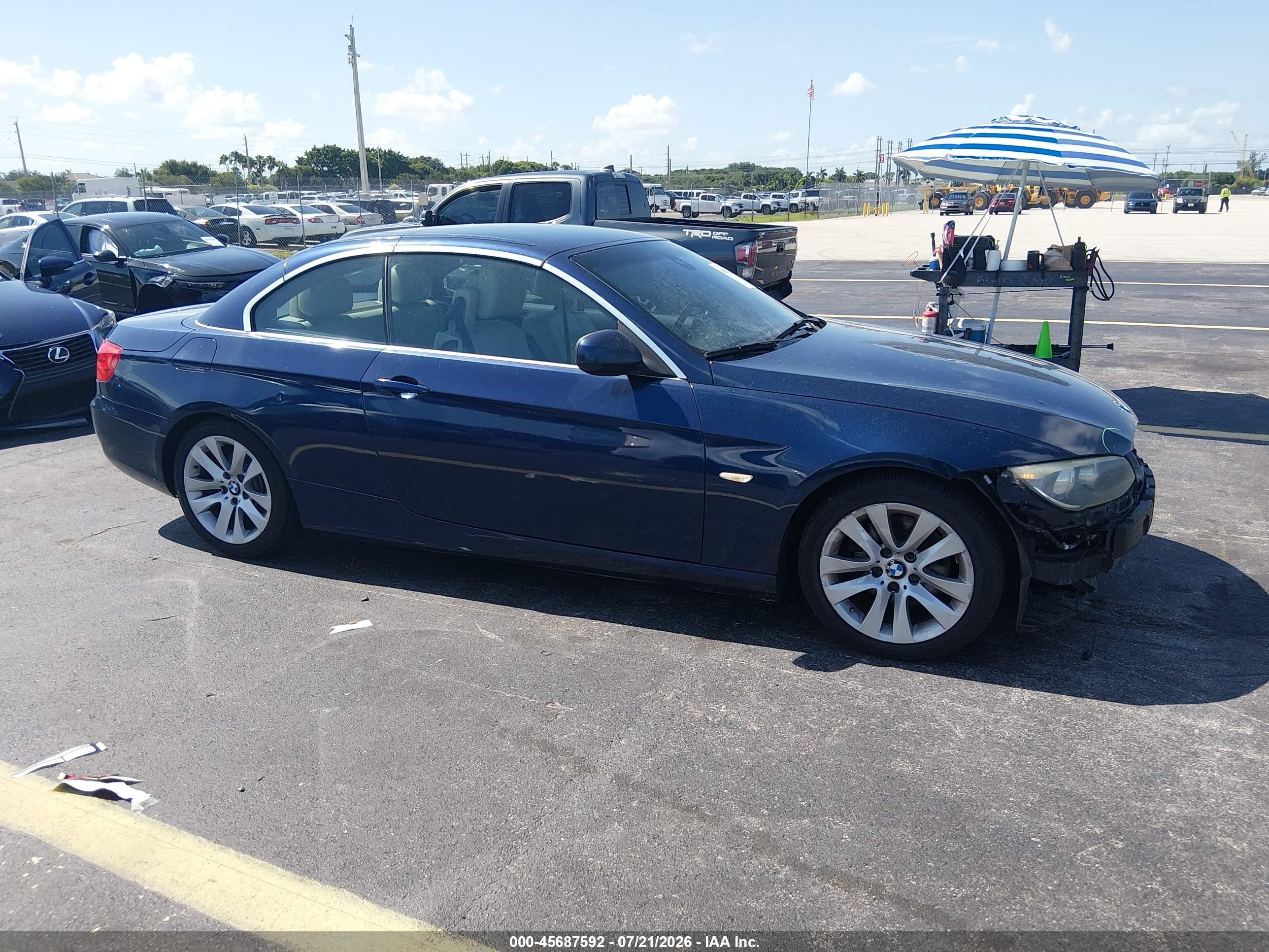 2011 BMW 3 Series 328i, VIN WBADW3C53BE439706 — Front end