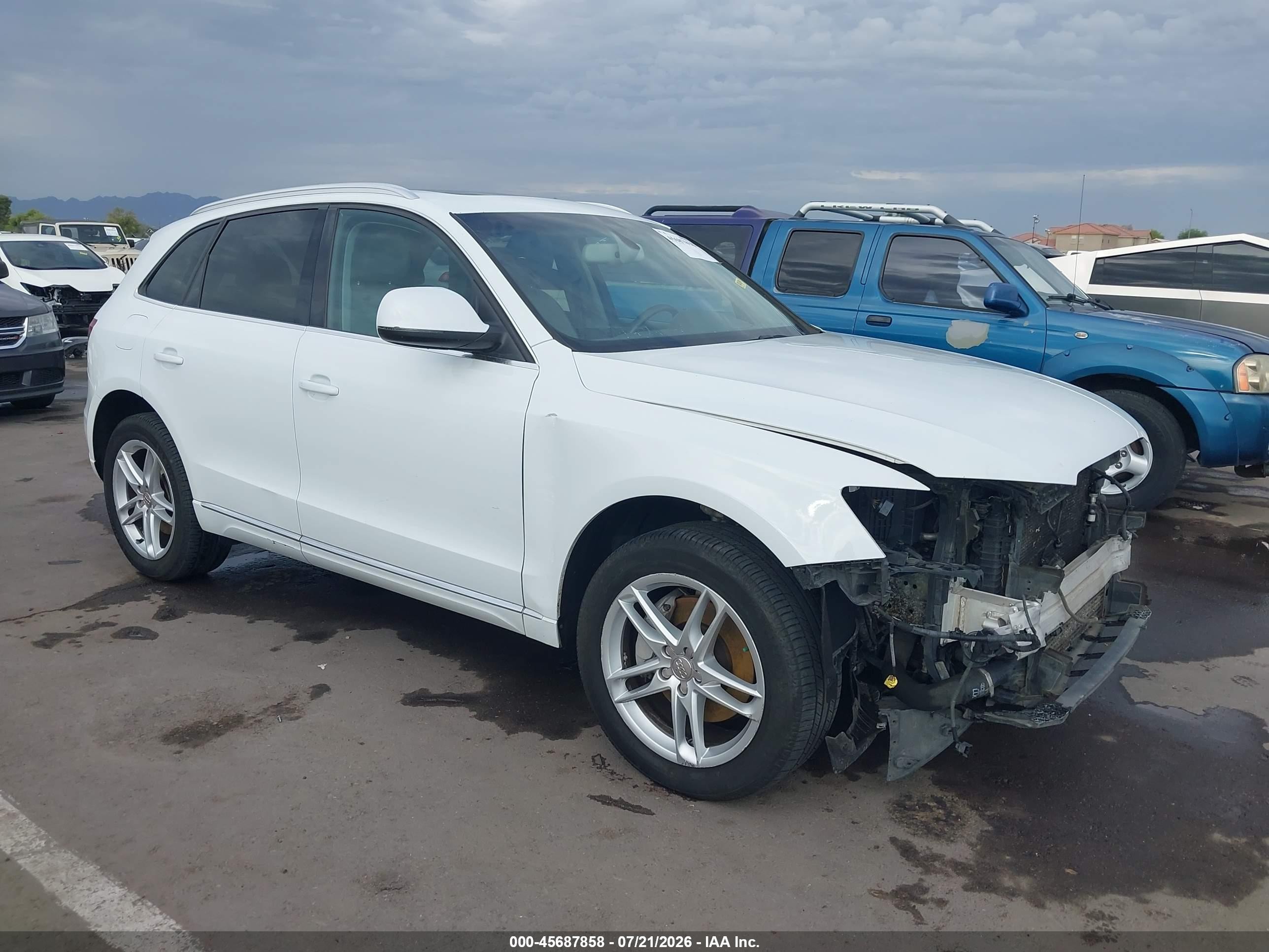 2014 Audi Q5 Prestige, VIN WA1VMAFP2EA113576 — Перед