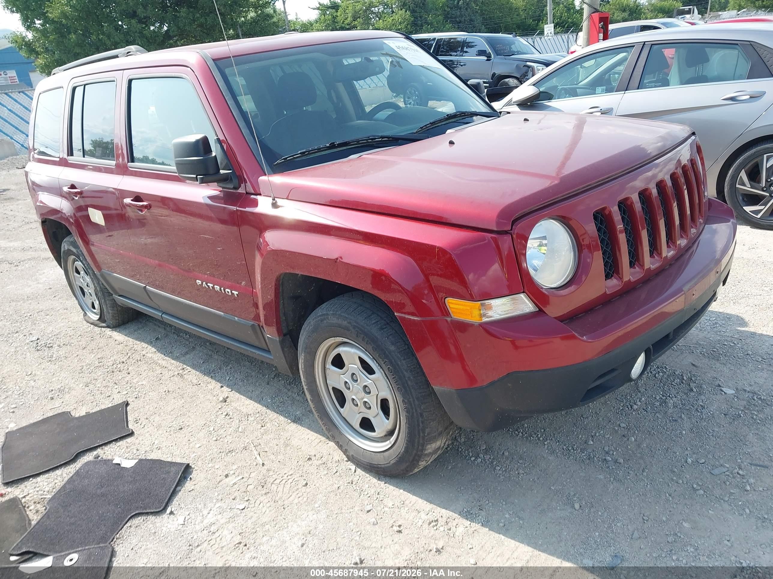 2015 Jeep Patriot Sport, VIN 1C4NJPBB5FD274662 — Normal wear