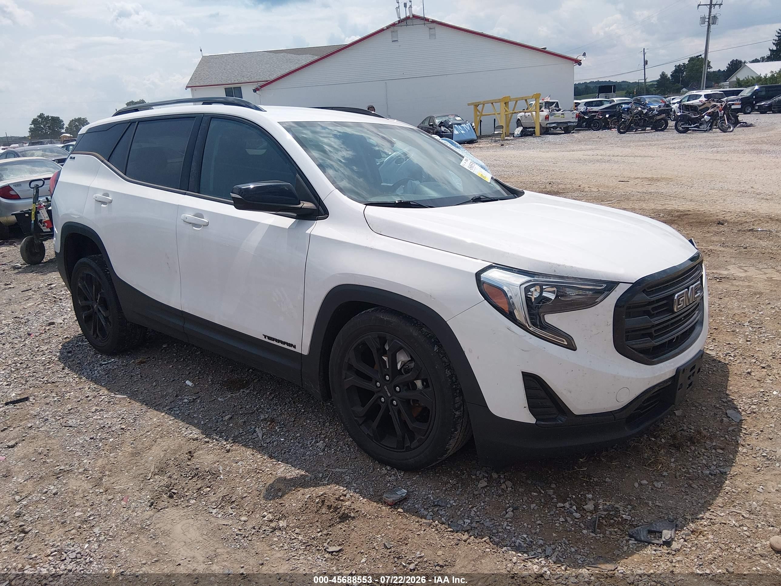 2021 GMC Terrain SLE, VIN 3GKALTEV1ML365897 — Front end