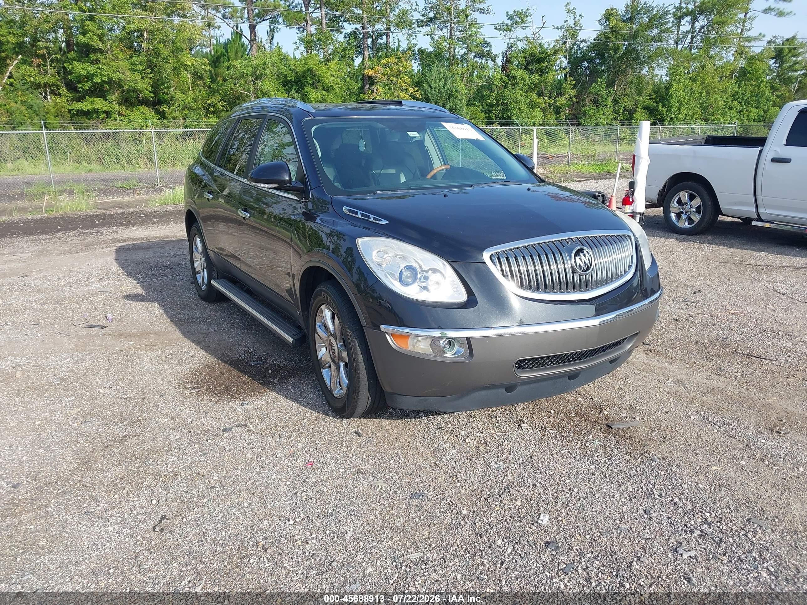 2009 Buick Enclave CXL, VIN 5GAER23D091209611 — Бок