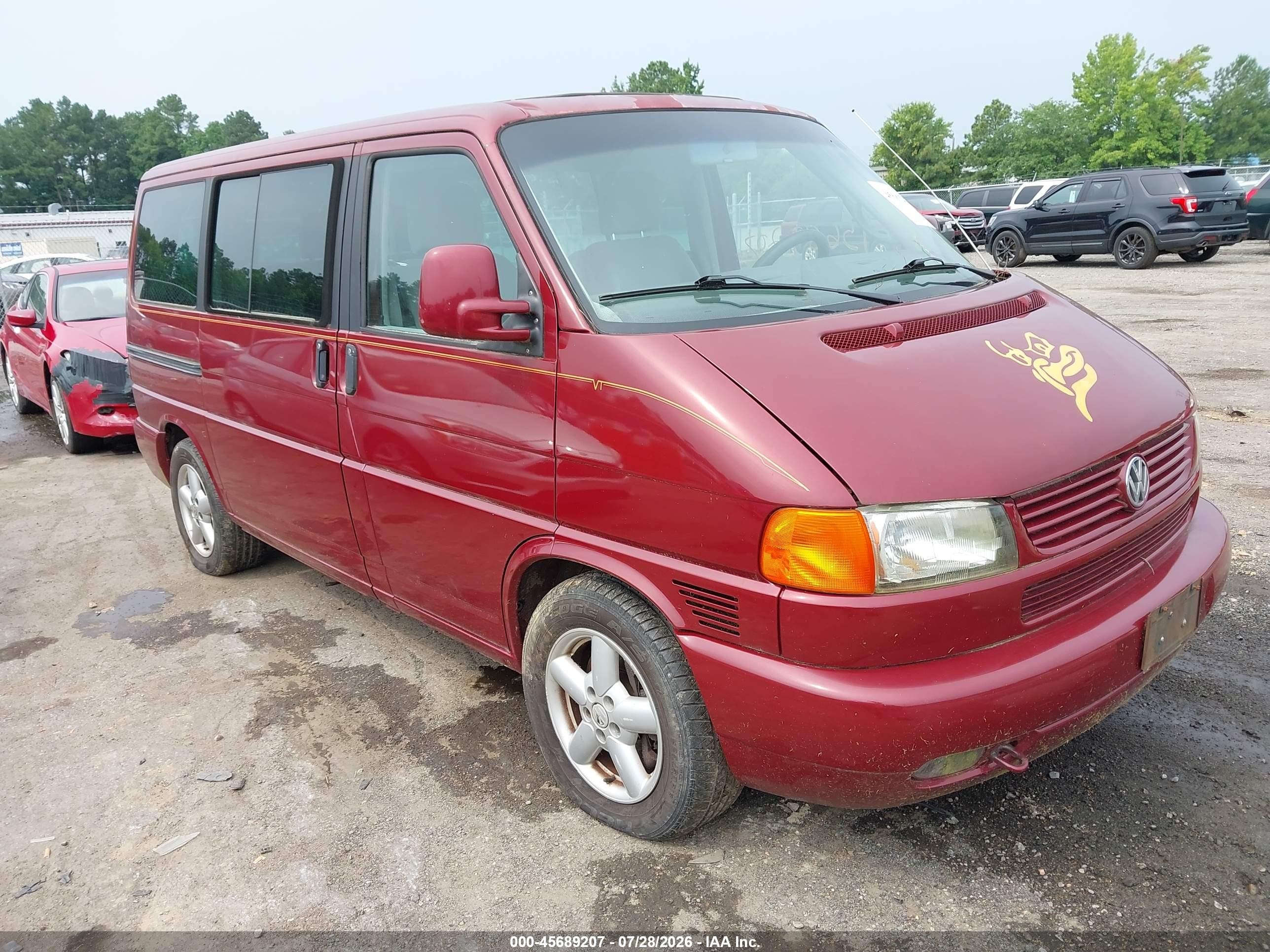 2002 Volkswagen EuroVan MV, VIN WV2MB47022H091884 — Normal wear